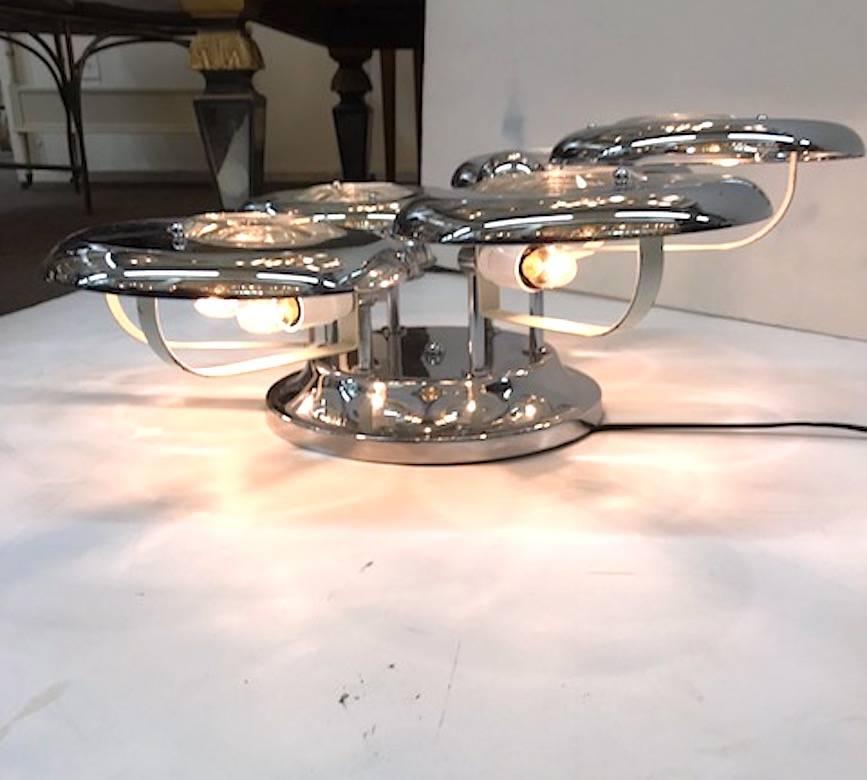 Italian 1970s Sculptural Chrome and Glass Lens Sconce 4