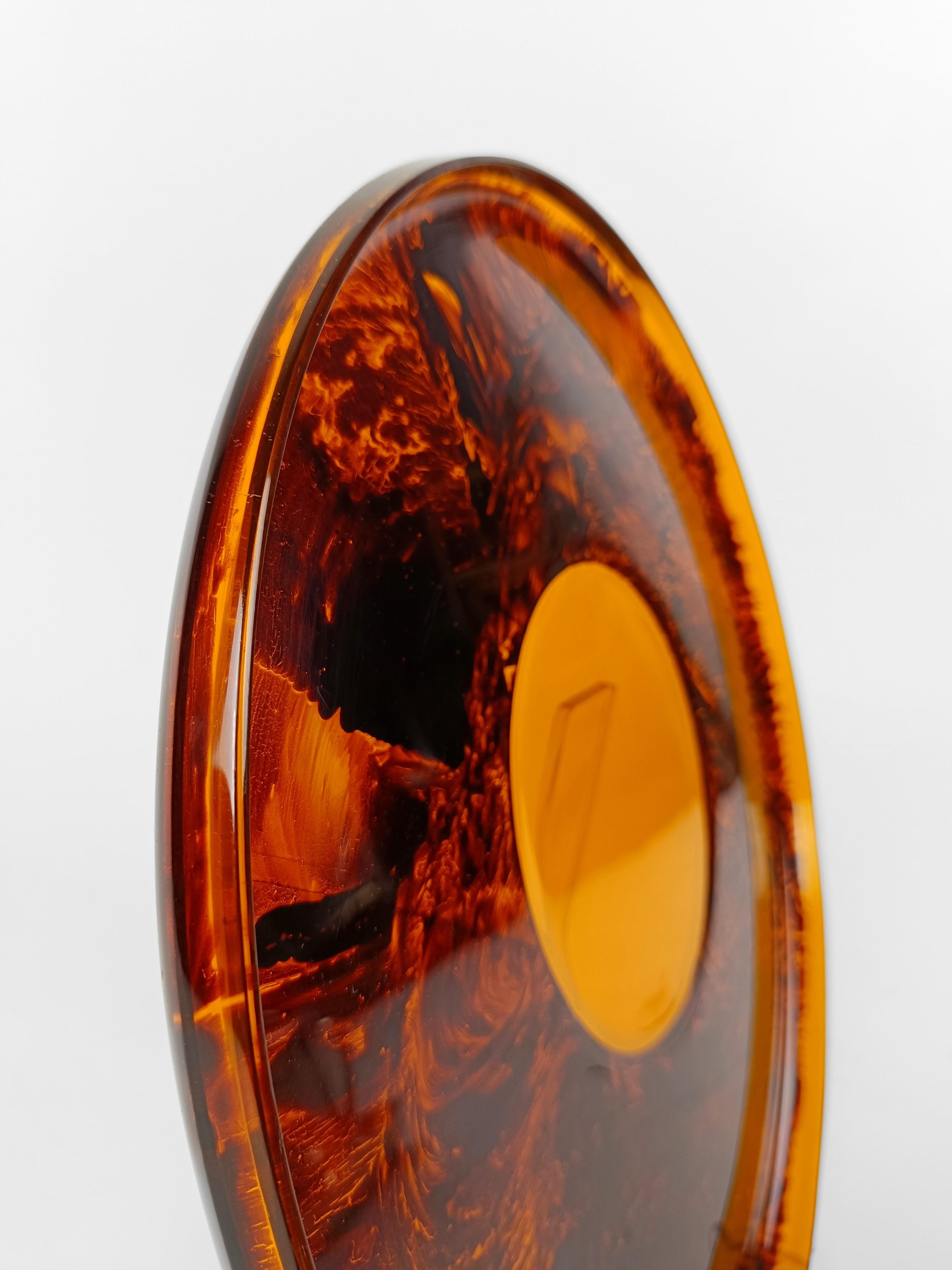 Late 20th Century Italian 1970s Serving Round Tray in Indian Yellow Lucite and Faux Tortoiseshell  For Sale