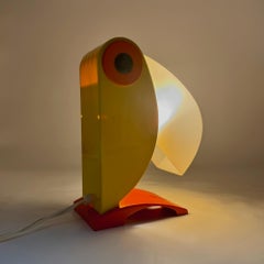 Italian 1970s Space Age Plastic Toucan Table Lamp