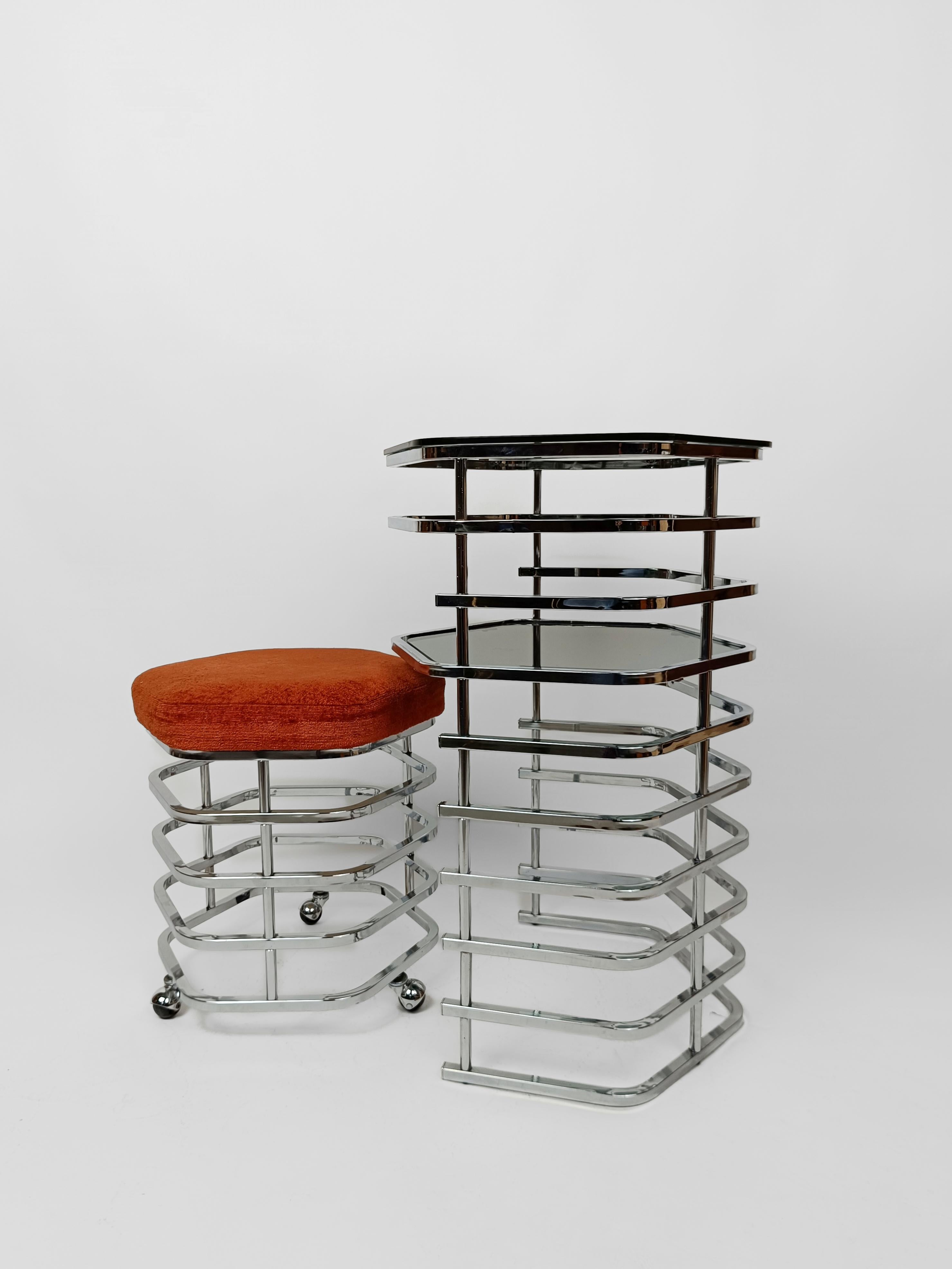 Italian 1970s Vanity Table & Seat made in chrome and smoked glass For Sale 11