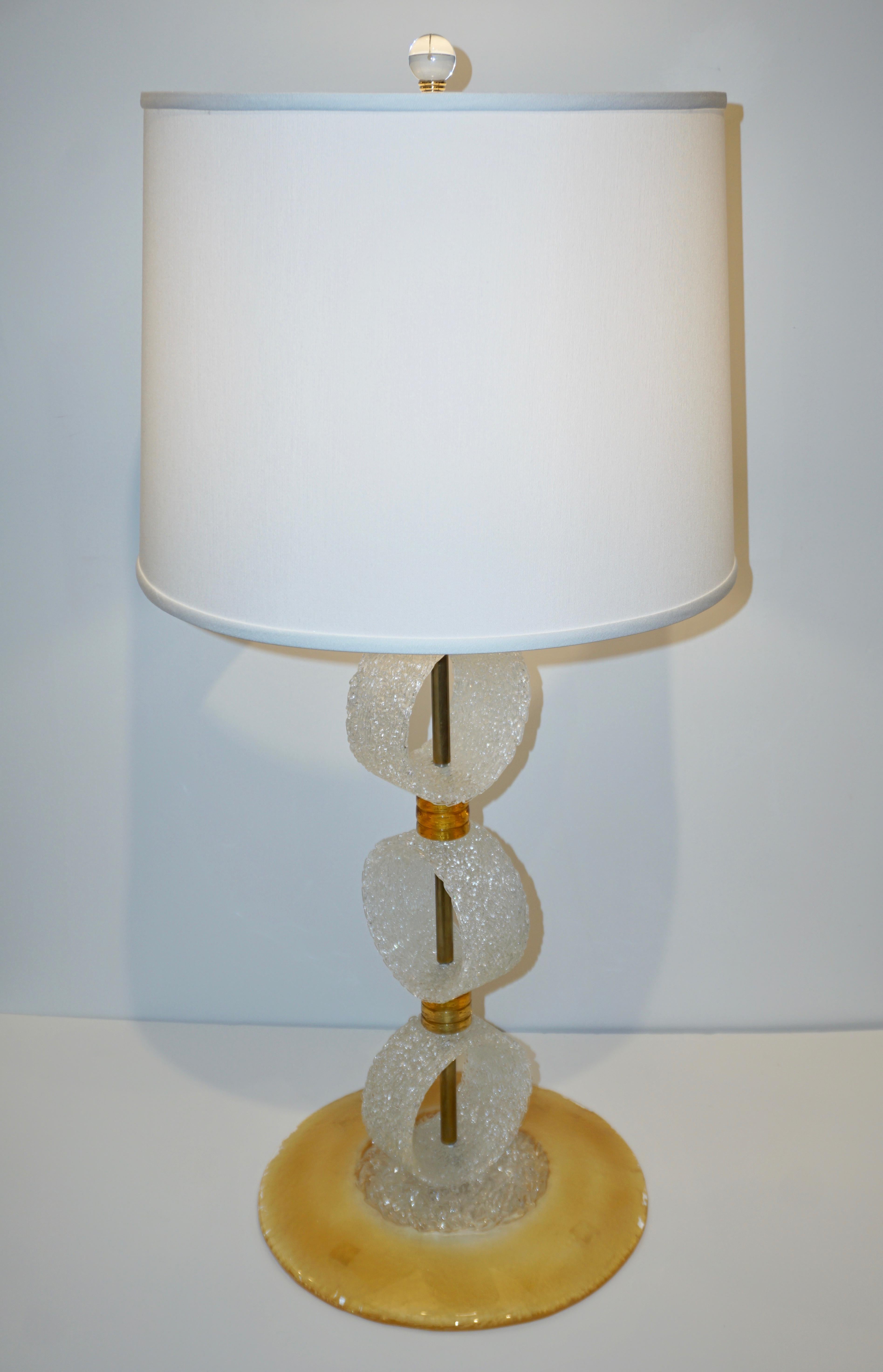 Late 20th Century Italian 1970s Vintage Curved Pair of Brass & White Amber Gold Murano Glass Lamps