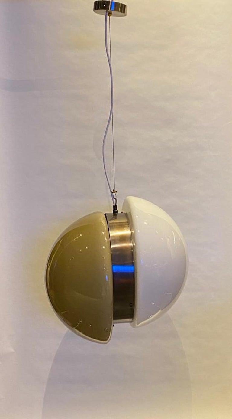 Lampe à suspension italienne des années 1970 en verre soufflé blanc et beige en vente 10