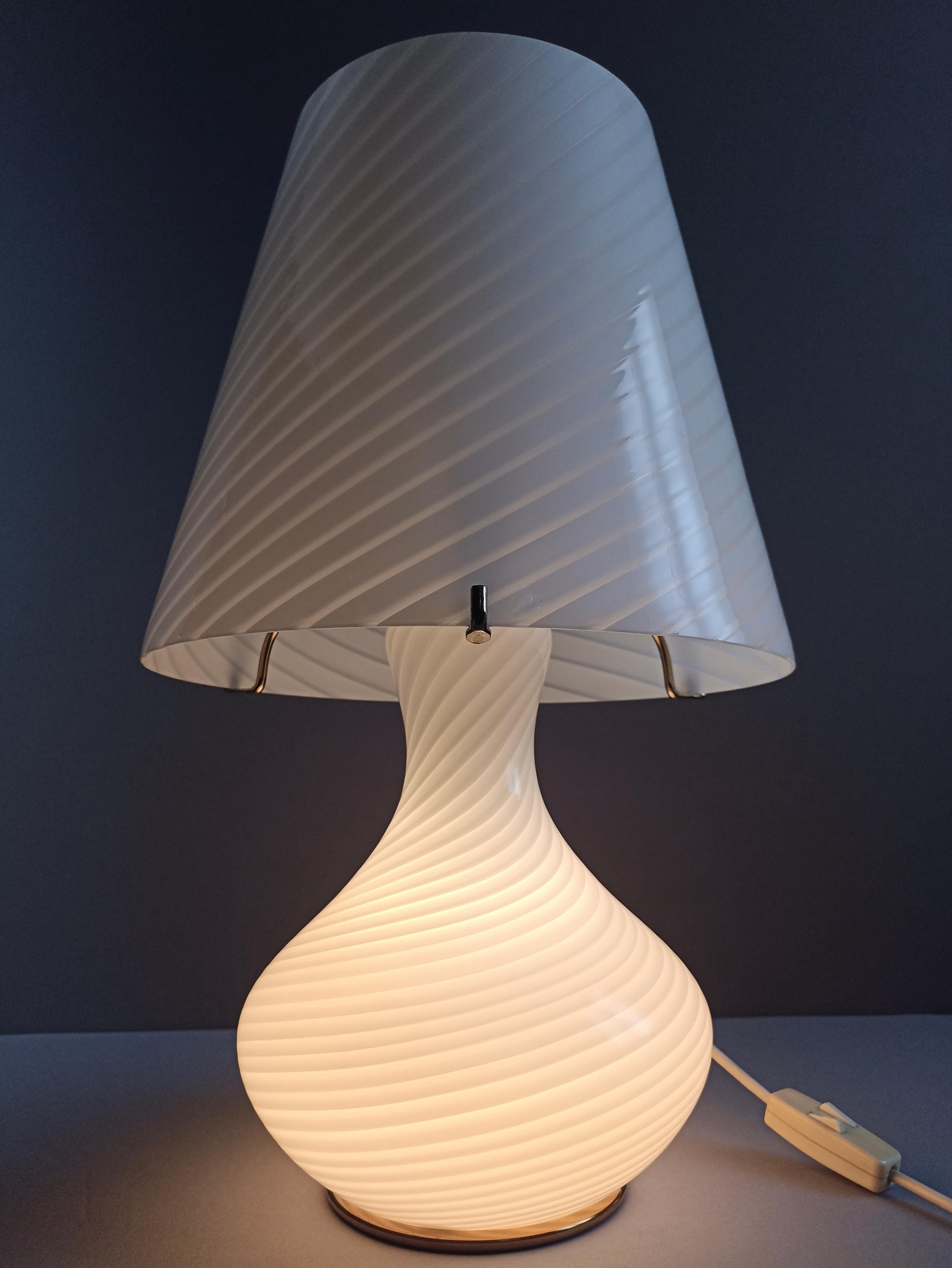 Mid-Century Modern Murano 1970s Mushroom Swirled Art Glass XL Size Four-Light Table Lamp For Sale