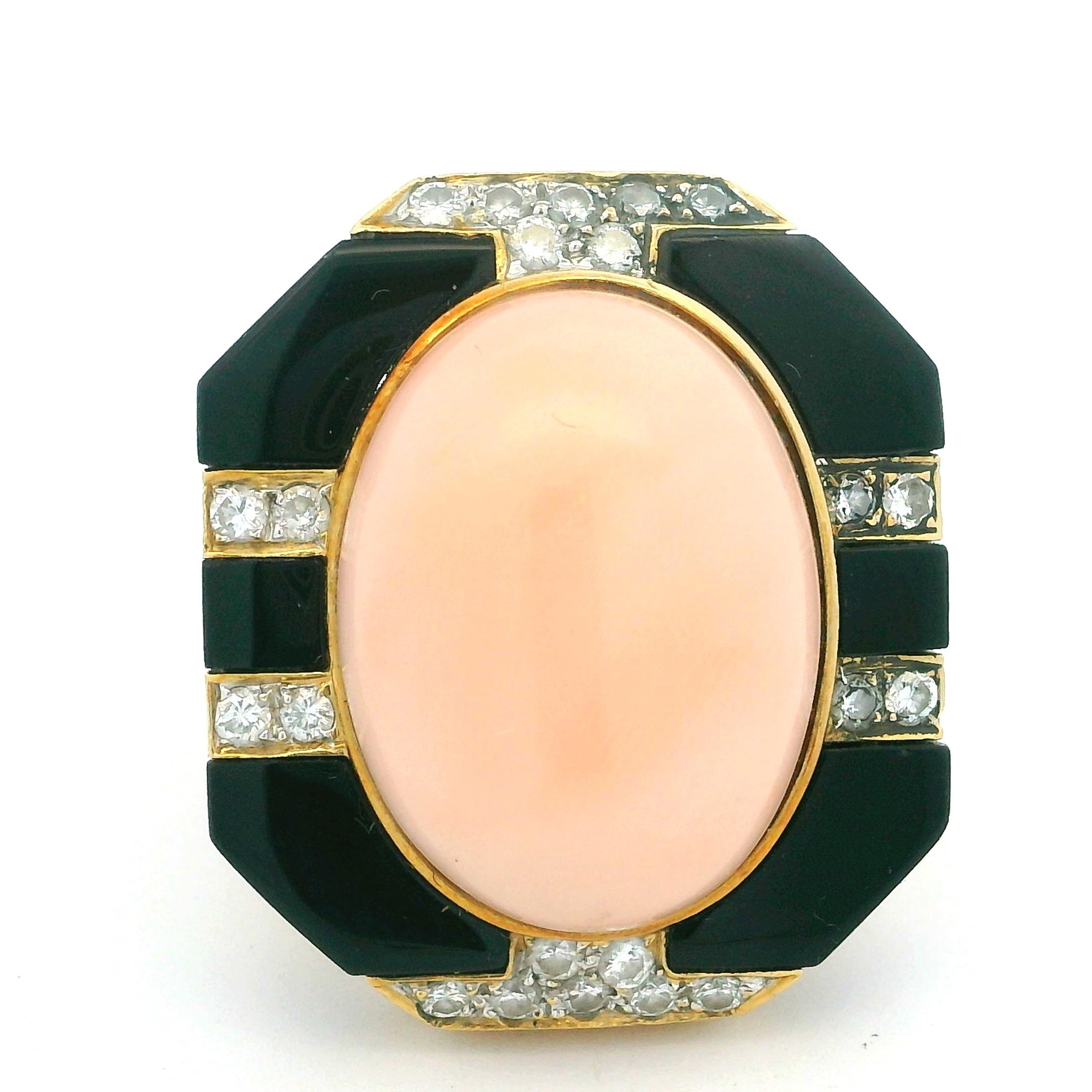 Italienischer 1980 Vintage 18K Gold Korallen Onyx und Diamant Statement Ring (Cabochon) im Angebot