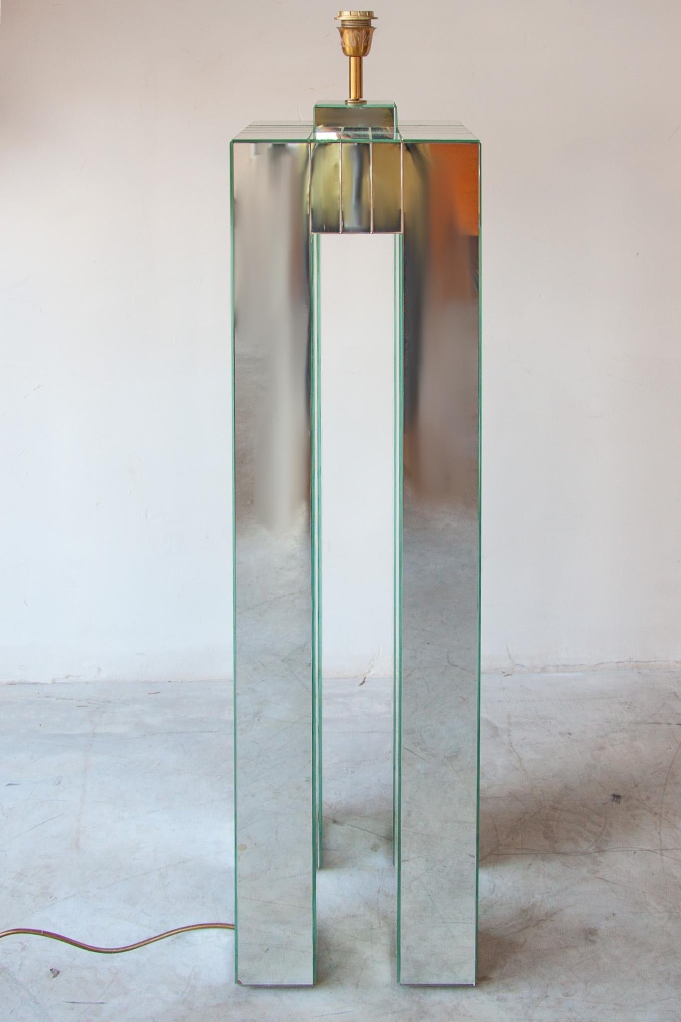 Italian 1980S Design Mirrored Floor Lamp. For Sale 2