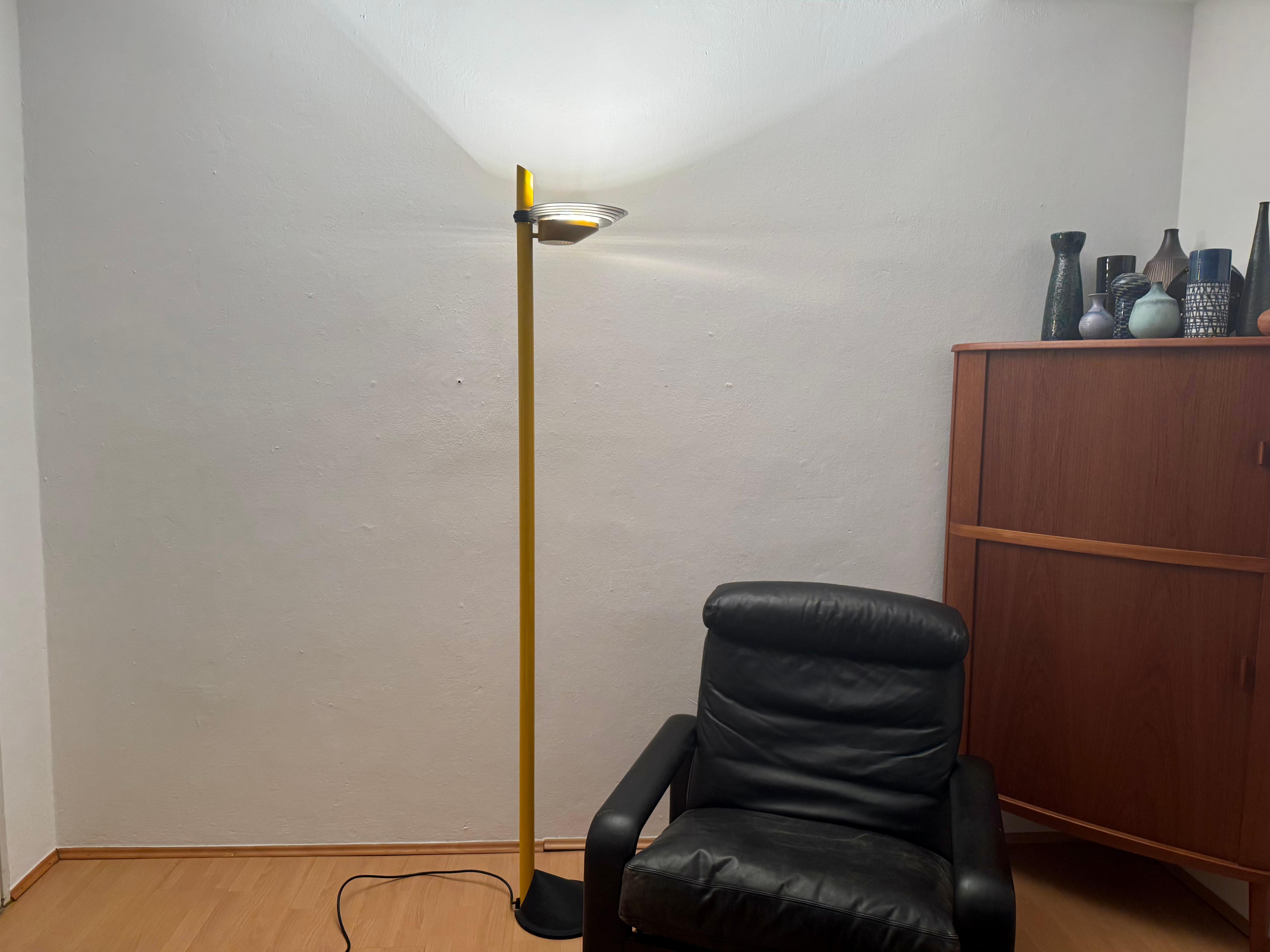 Plafonnier italien des années 1980 de style Memphis Lampadaire en vente 9