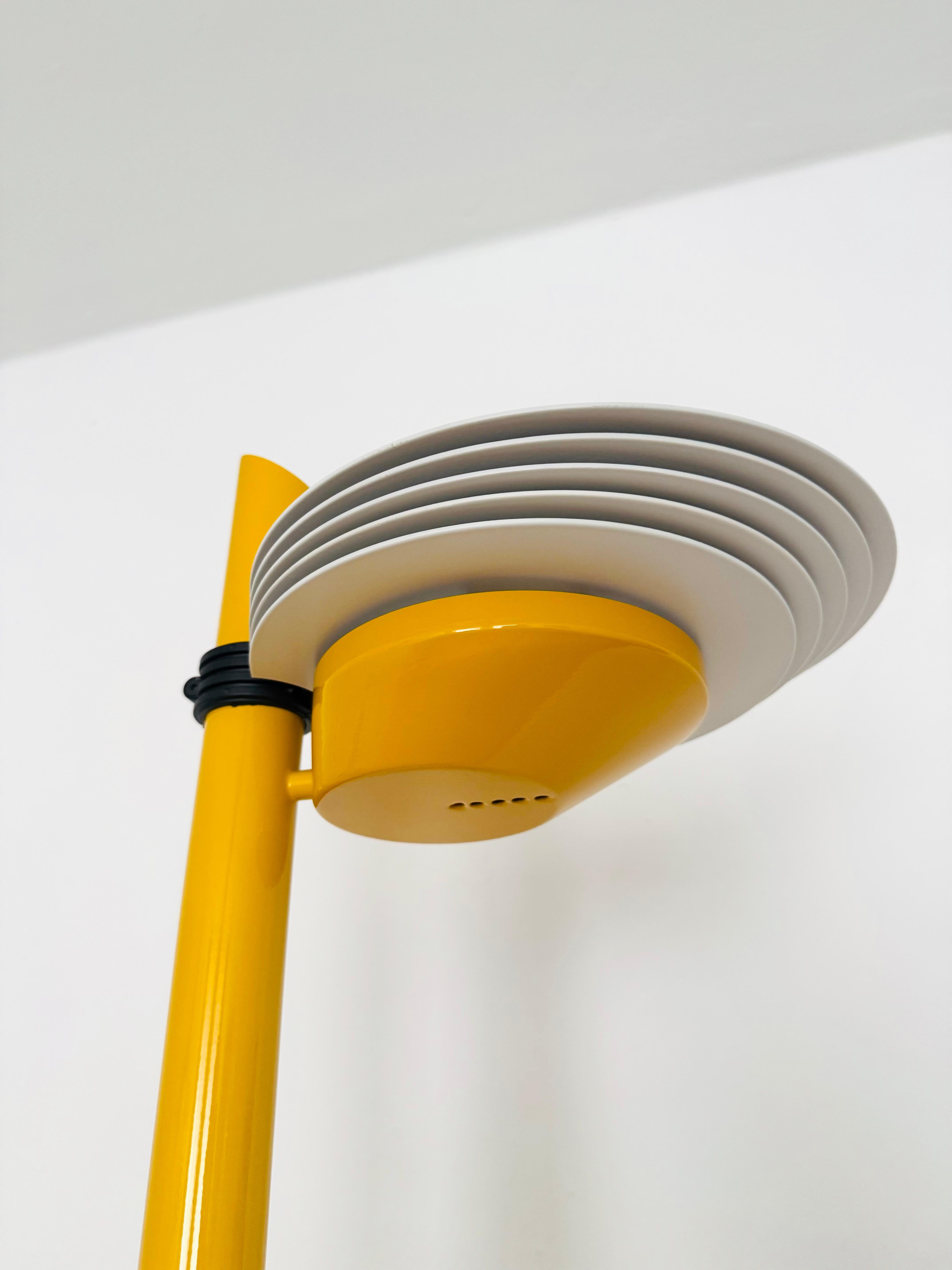 Plafonnier italien des années 1980 de style Memphis Lampadaire en vente 2