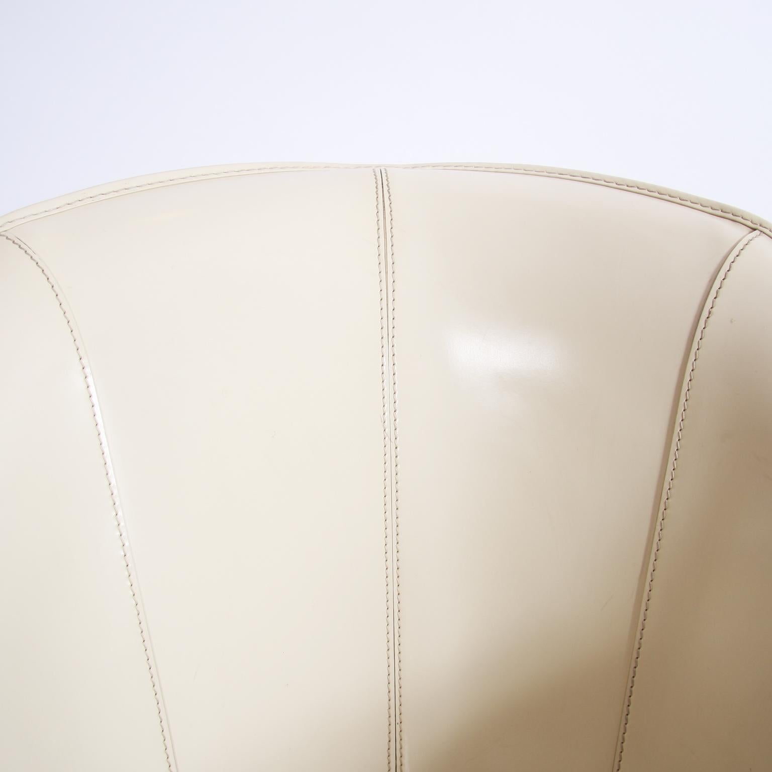 Italian 1980s Single Giorgetti Cream Leather Armchair For Sale 2
