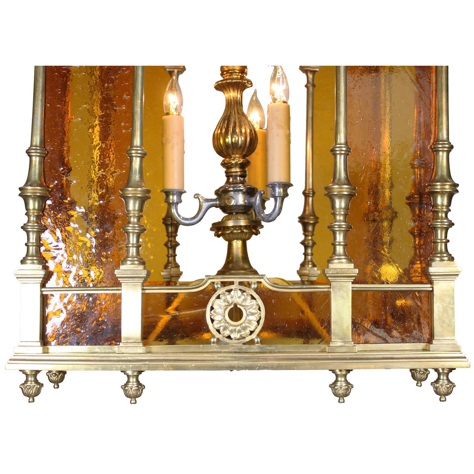 Farol italiano renacentista del siglo XIX/XX de bronce dorado y cristal sembrado Italiano en venta