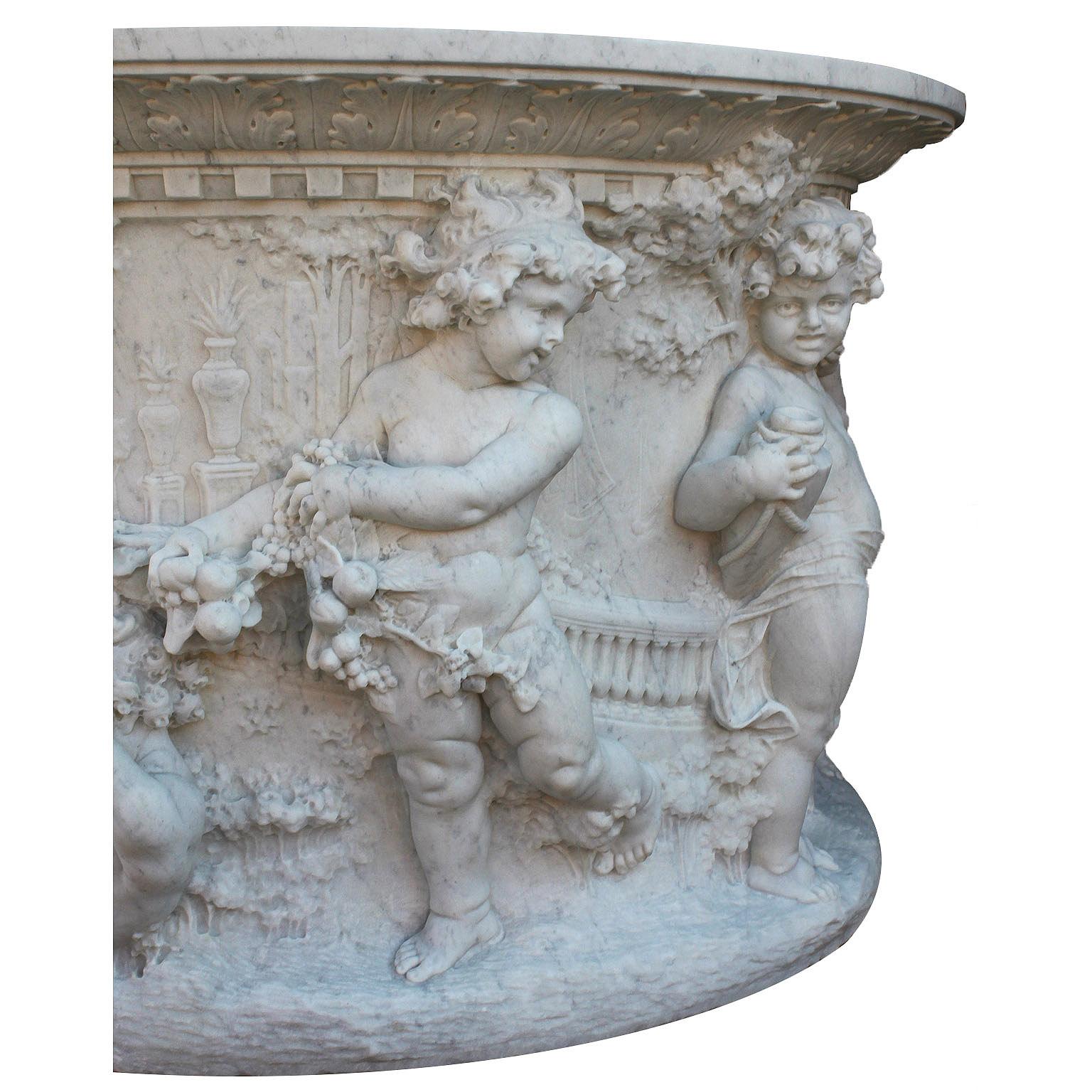 Italian 19th-20th Century Whimsical White Marble Wishing Wellhead with Children For Sale 9