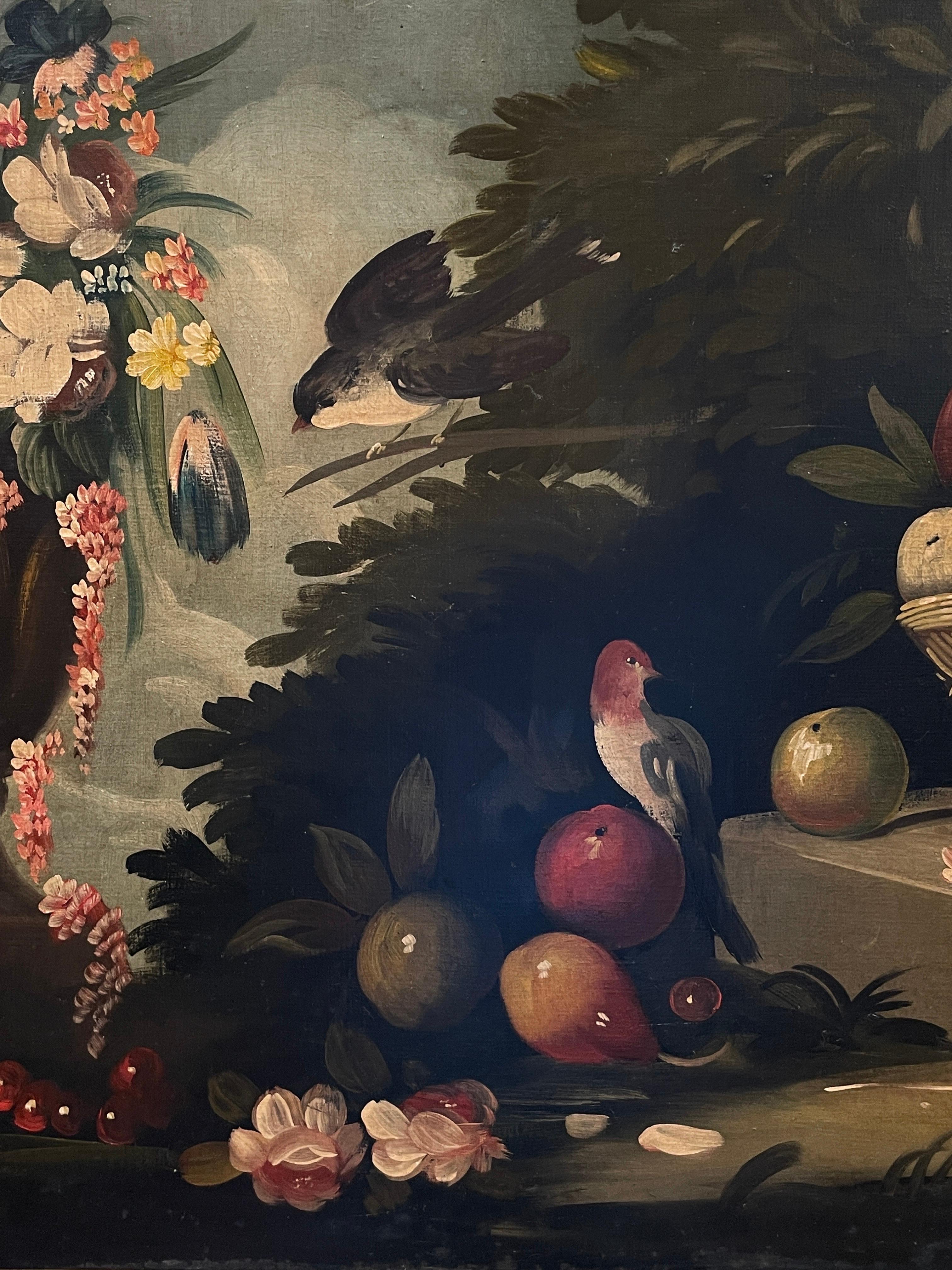 Großes italienisches klassisches Stillleben des 19. Jahrhunderts mit Ornamentvögeln, Obst und Blumen (Grau), Landscape Painting, von Italian 19th C