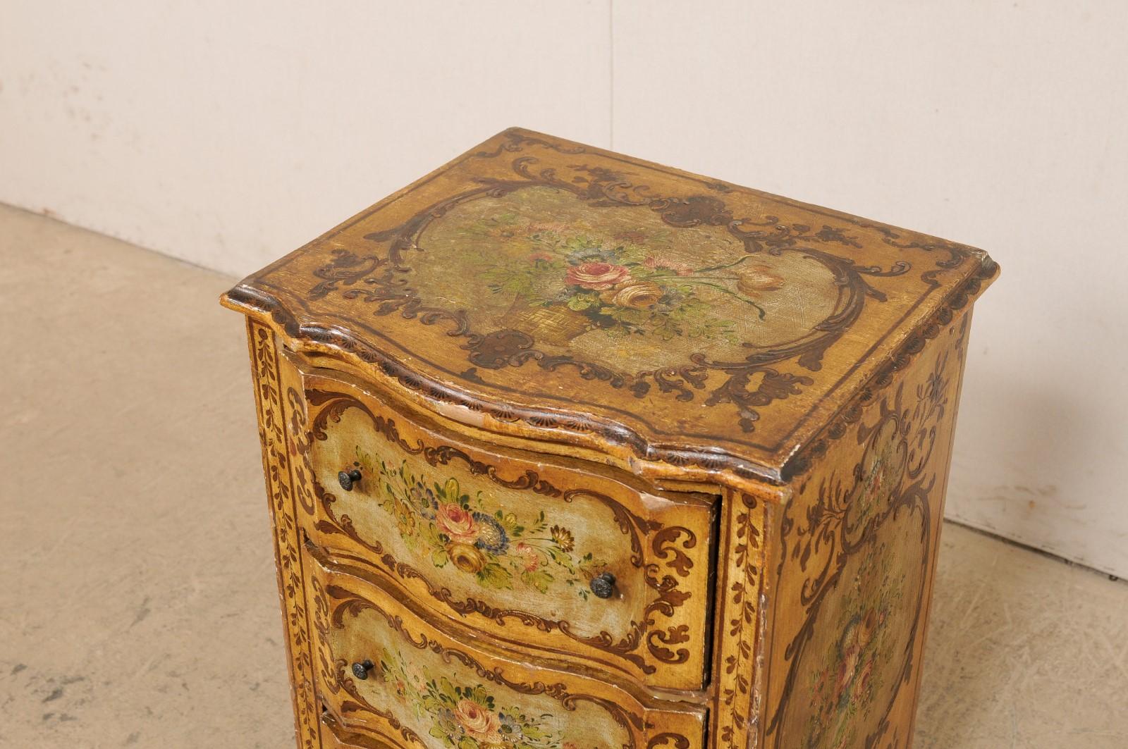 Wood Italian 19th C. Petite Serpentine Chest with Hand-Painted Floral Embellishments For Sale