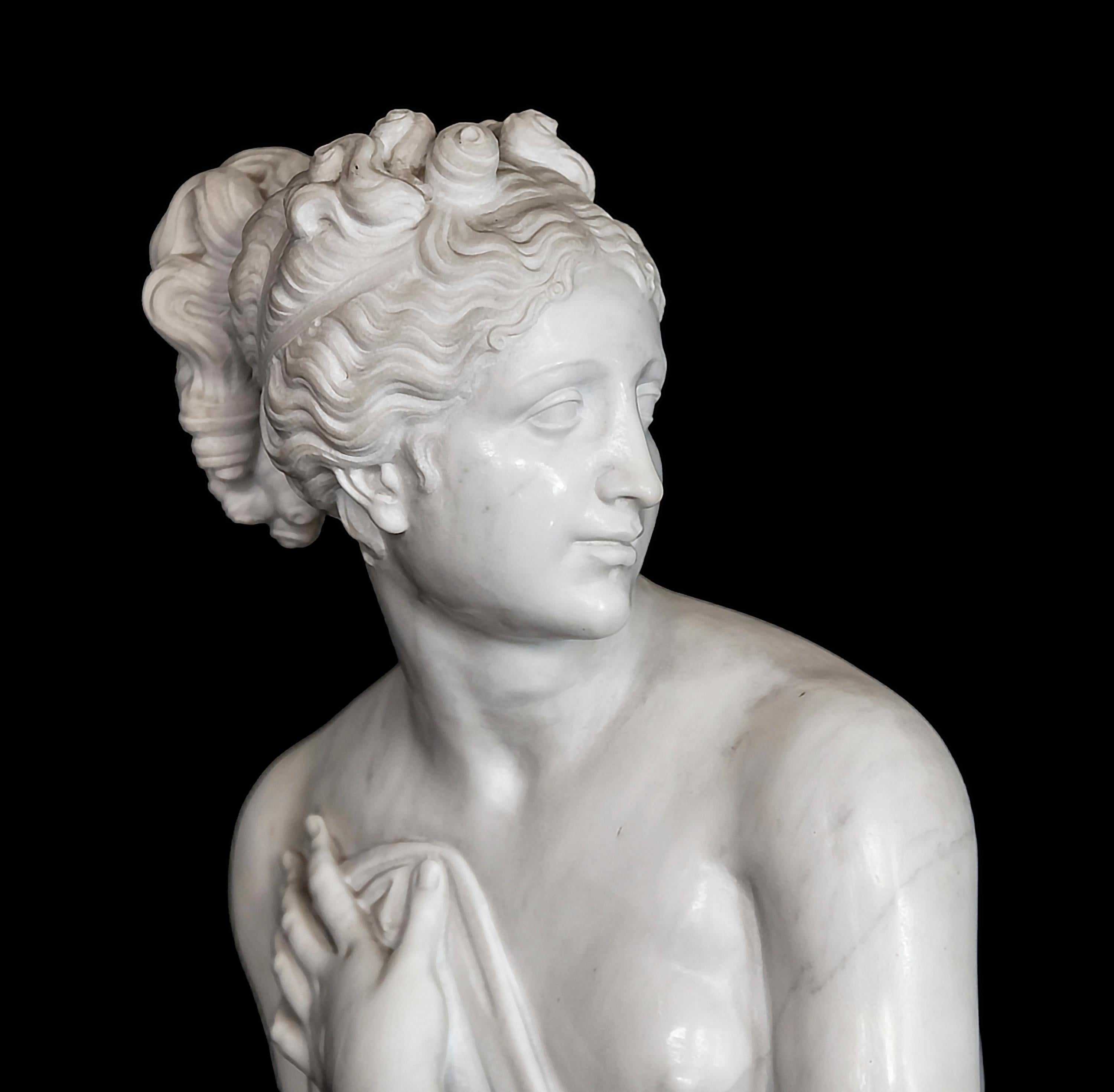Hand-Crafted Italian 19th Century After Antonio Canova Venus Italica Carrara Marble Sculpture For Sale