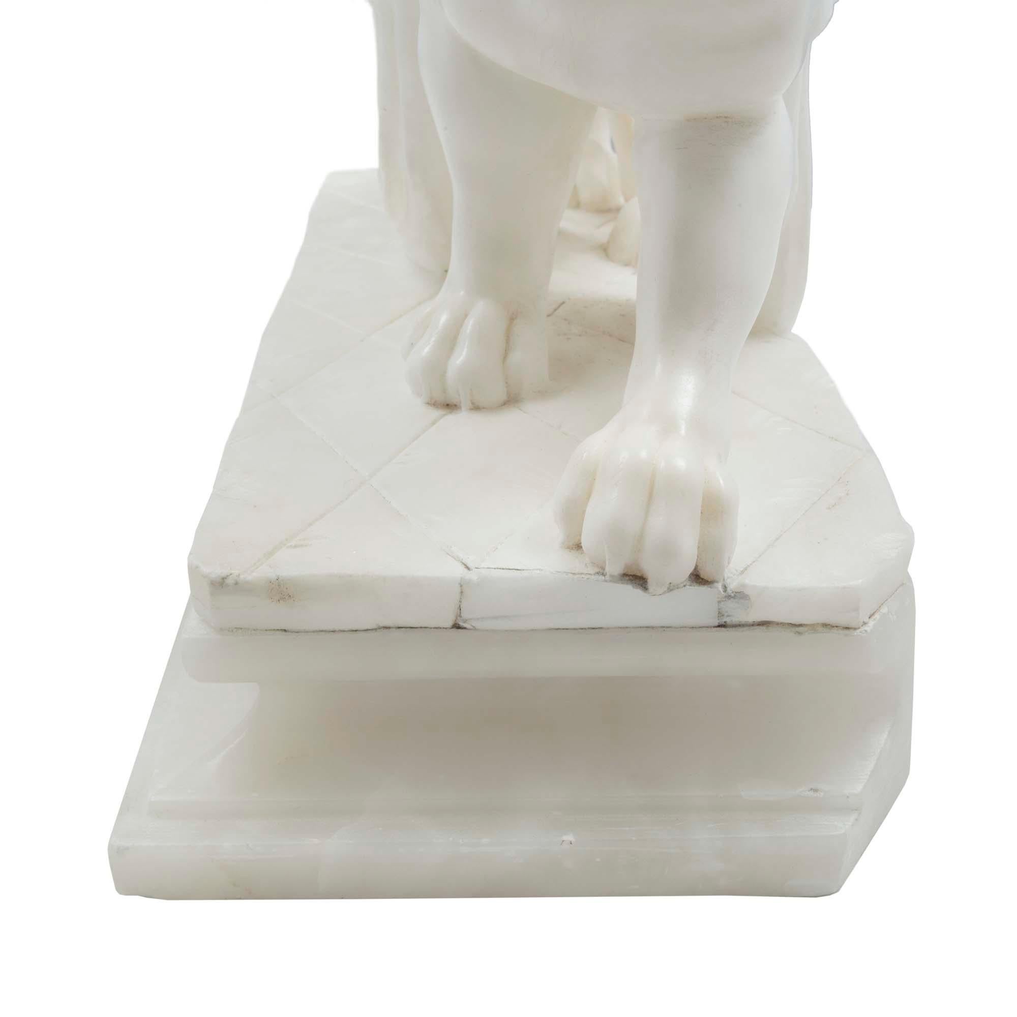 Statue italienne du 19ème siècle en albâtre et marbre en vente 1