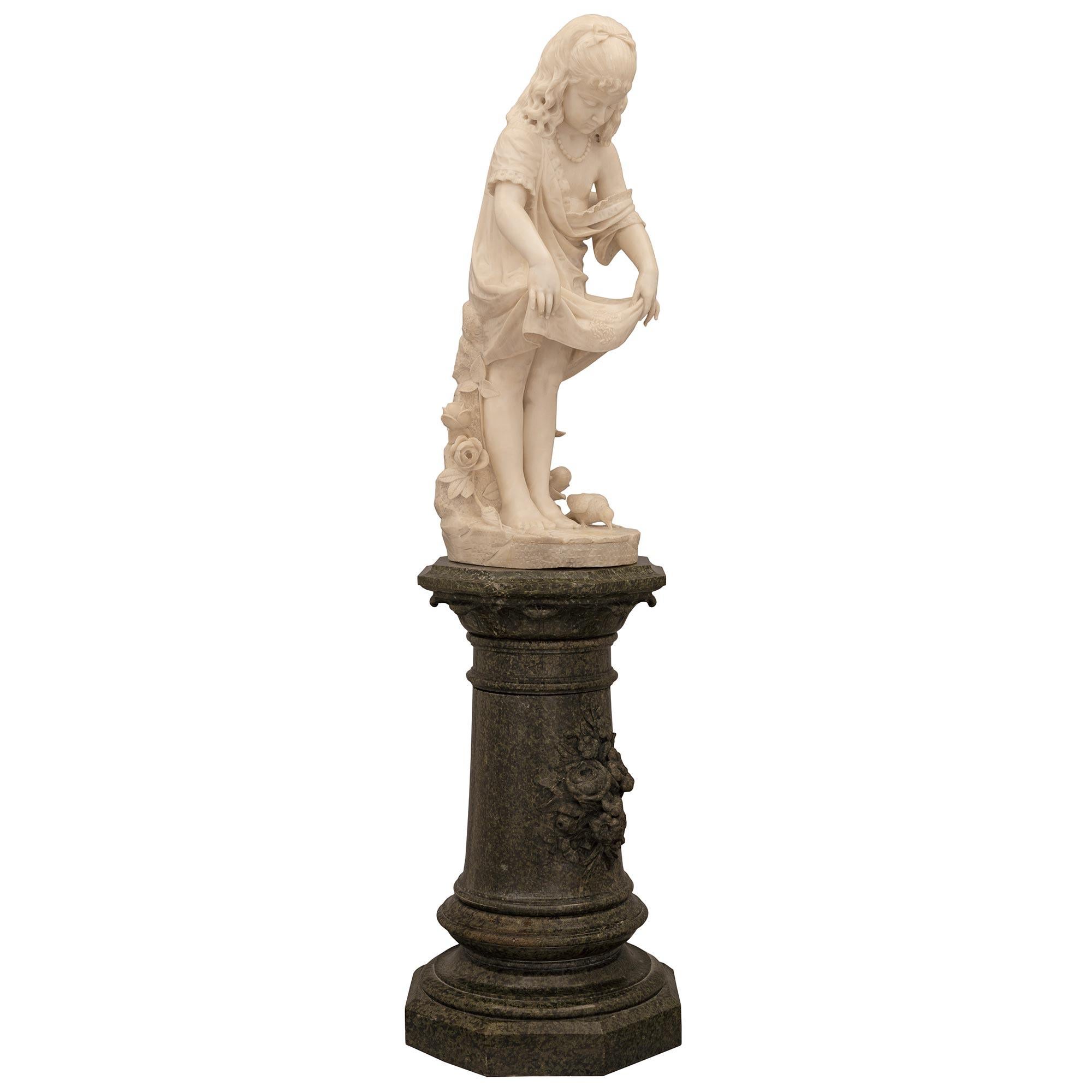 Louis XVI Italian 19th Century Alabaster Statue and Marble Pedestal For Sale