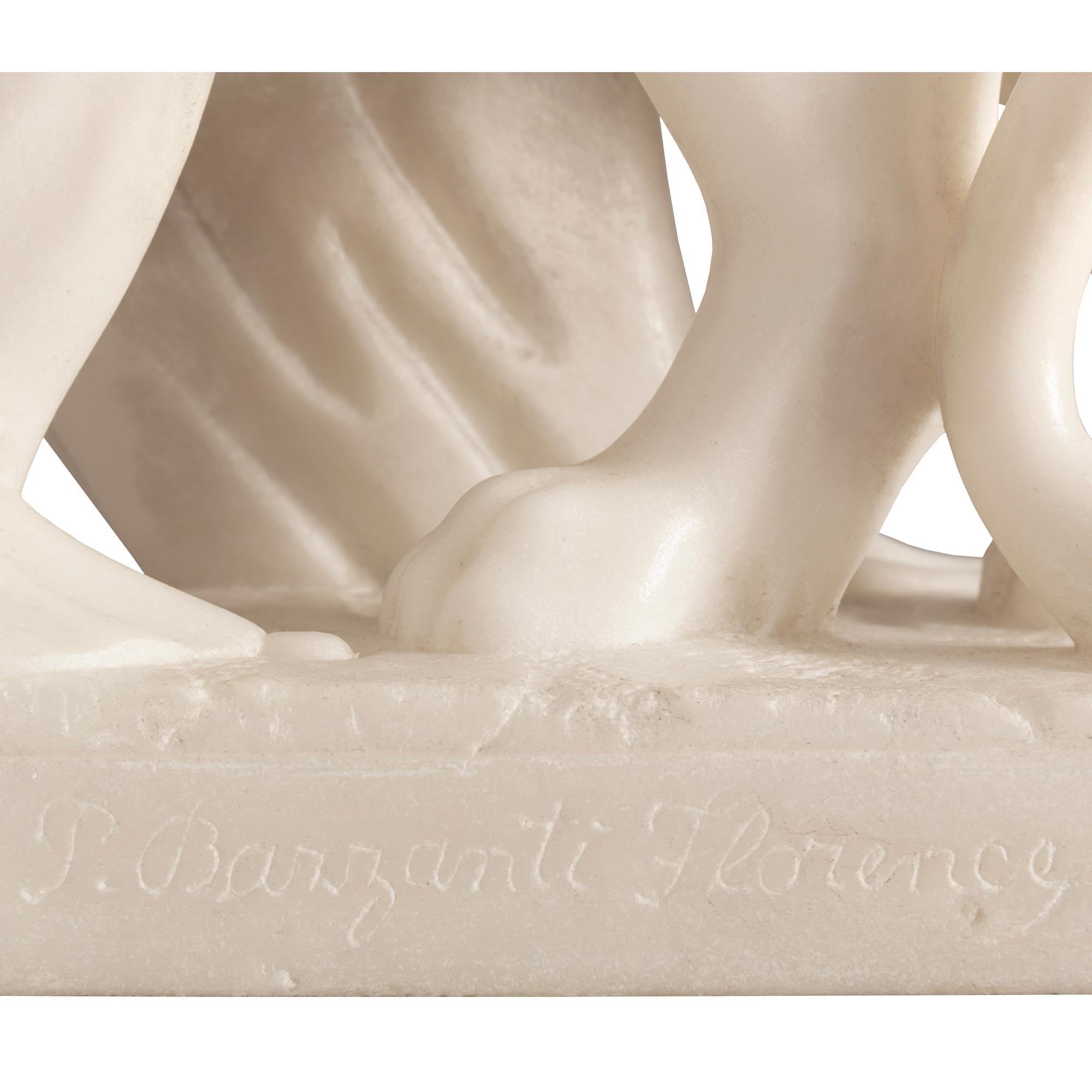 Statue italienne en albâtre du 19ème siècle de la déesse grecque Ariane en vente 2