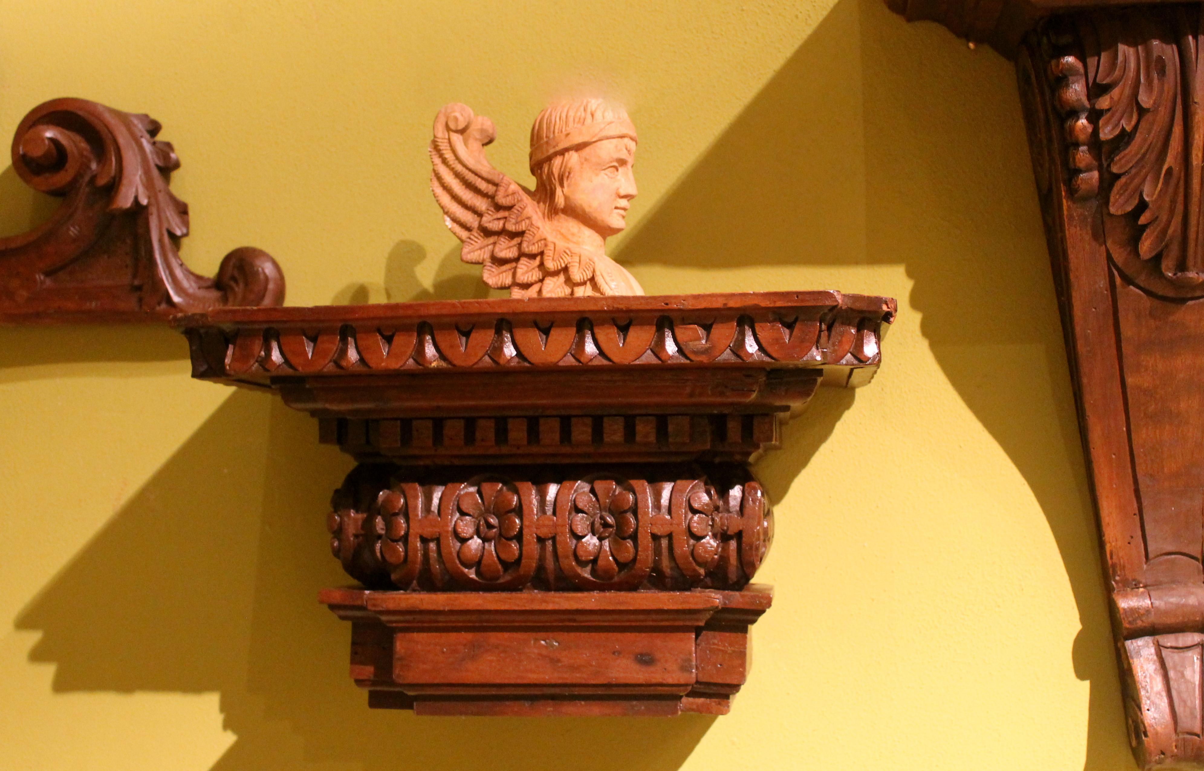 Neoclassical Revival Italian 19th Century Architectural Hand Carved Walnut Wood Wall Bracket or Shelf