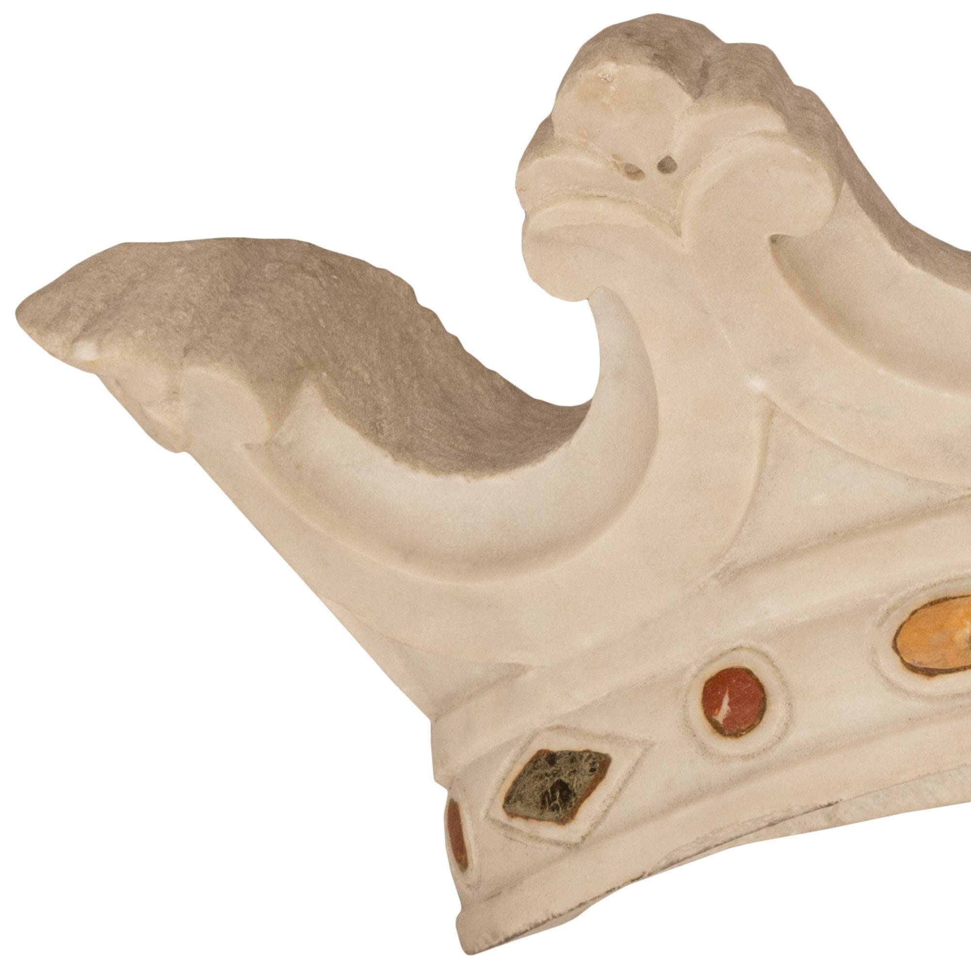 Marble Italian 19th Century Architectural Wall Element Of A Crown For Sale