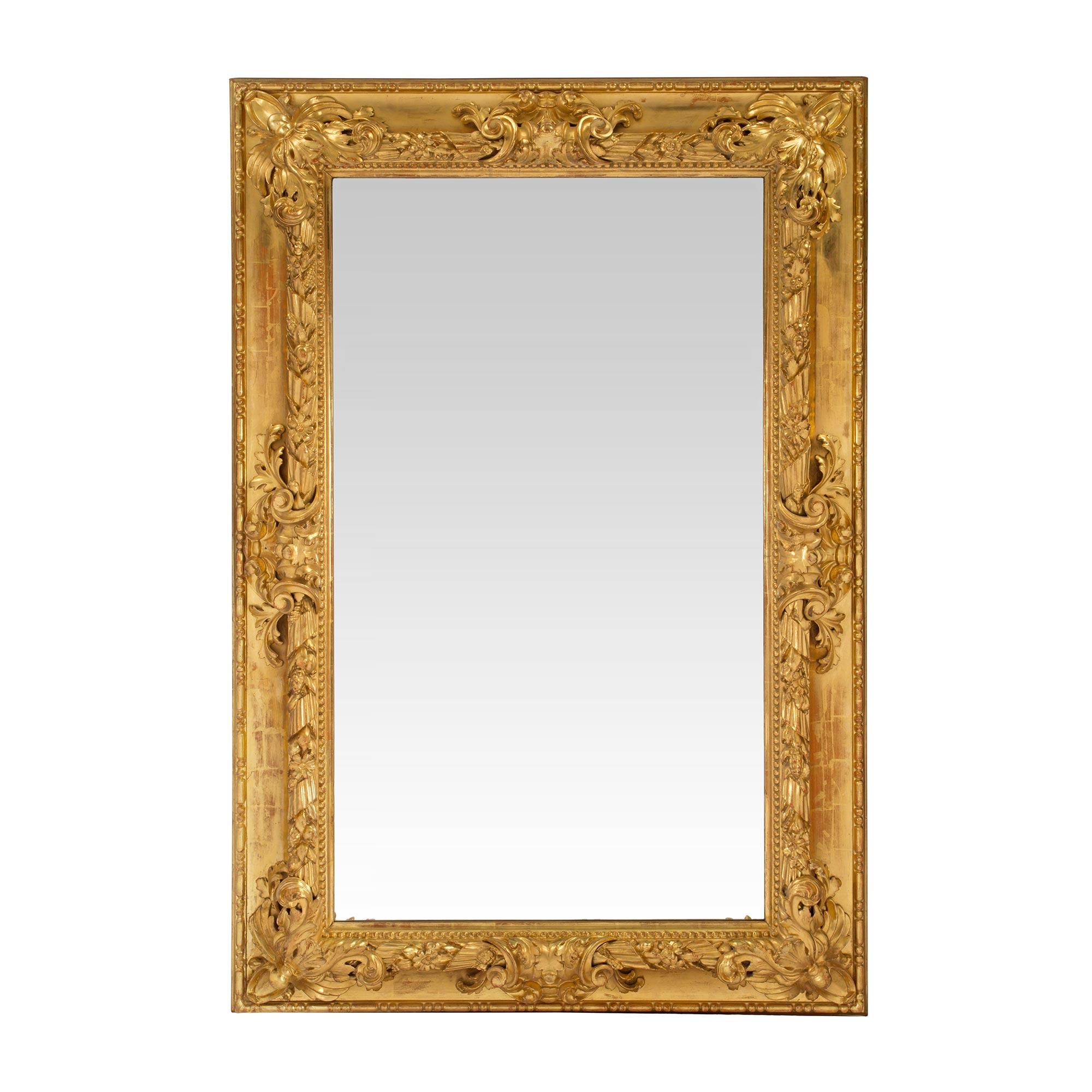 Italian 19th Century Baroque Giltwood Mirror For Sale