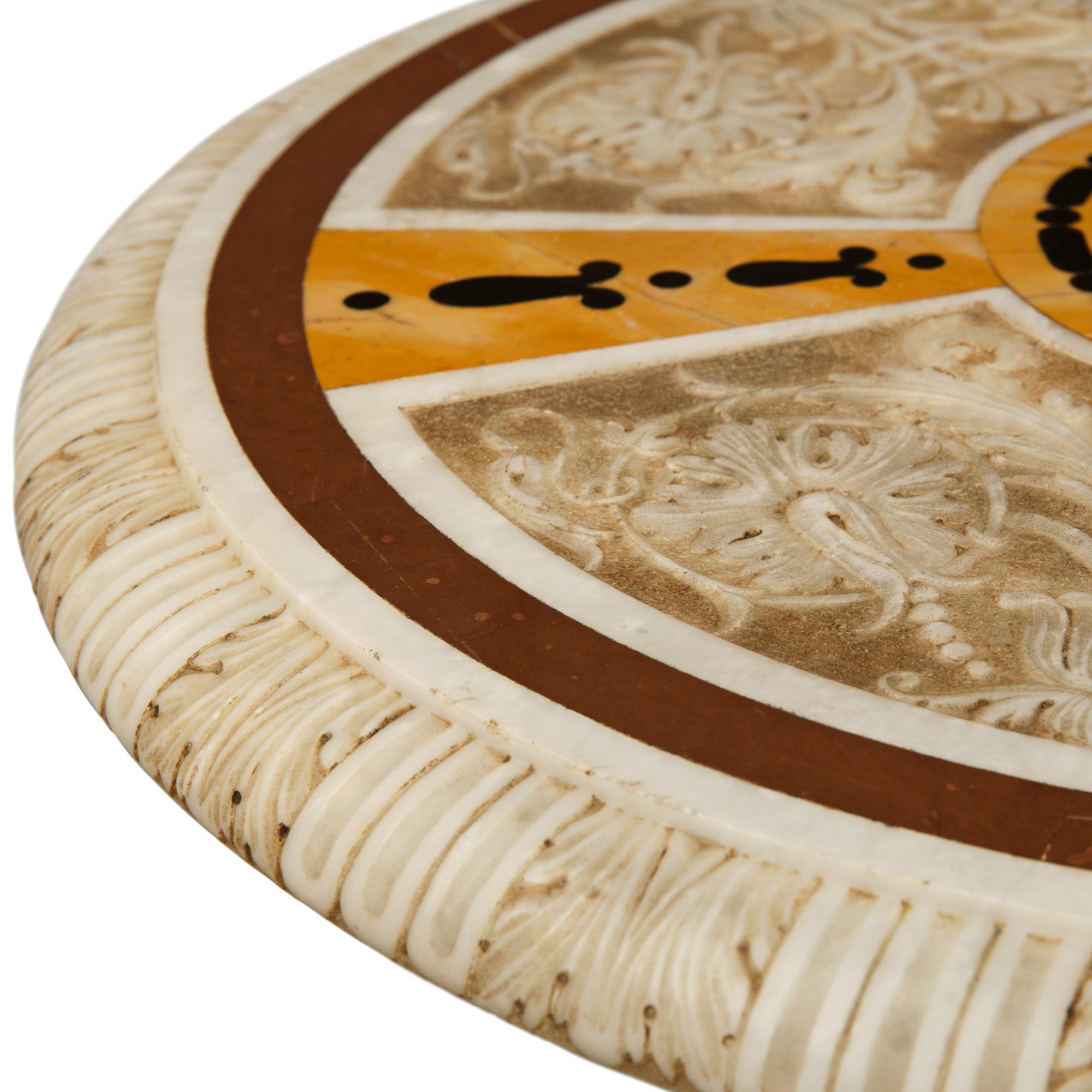 Table d'appoint en marbre de Carrare, de Sienne, Rosso Antico, italien du 19e siècle, de style baroque en vente 2