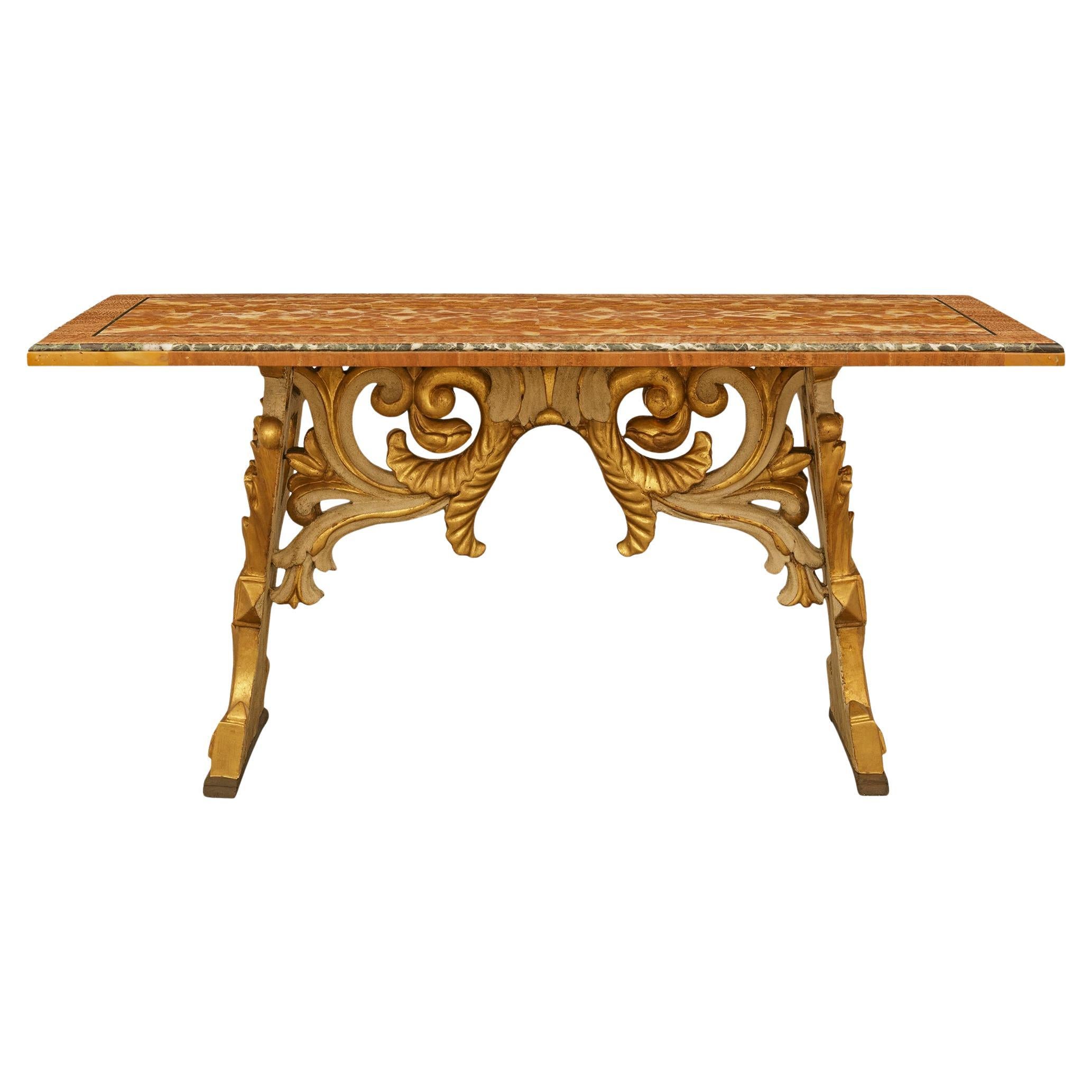 Italienischer Barock-Couchtisch aus vergoldetem Holz und Alabaster aus dem 19. Jahrhundert