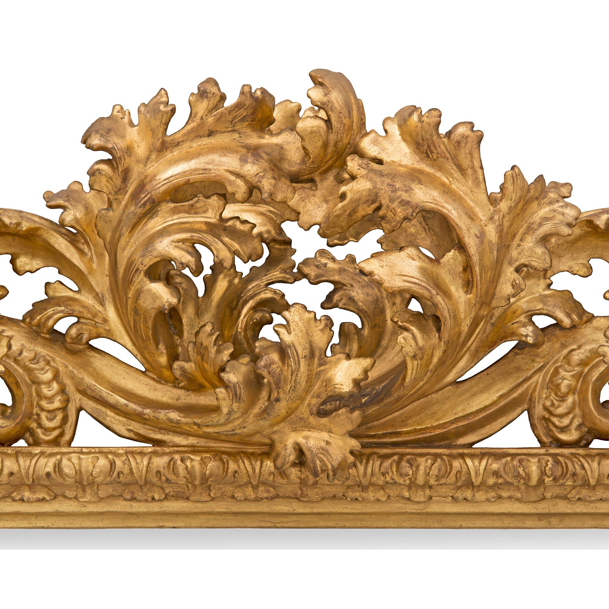 Italian 19th Century Baroque St. Giltwood Mirror For Sale 2