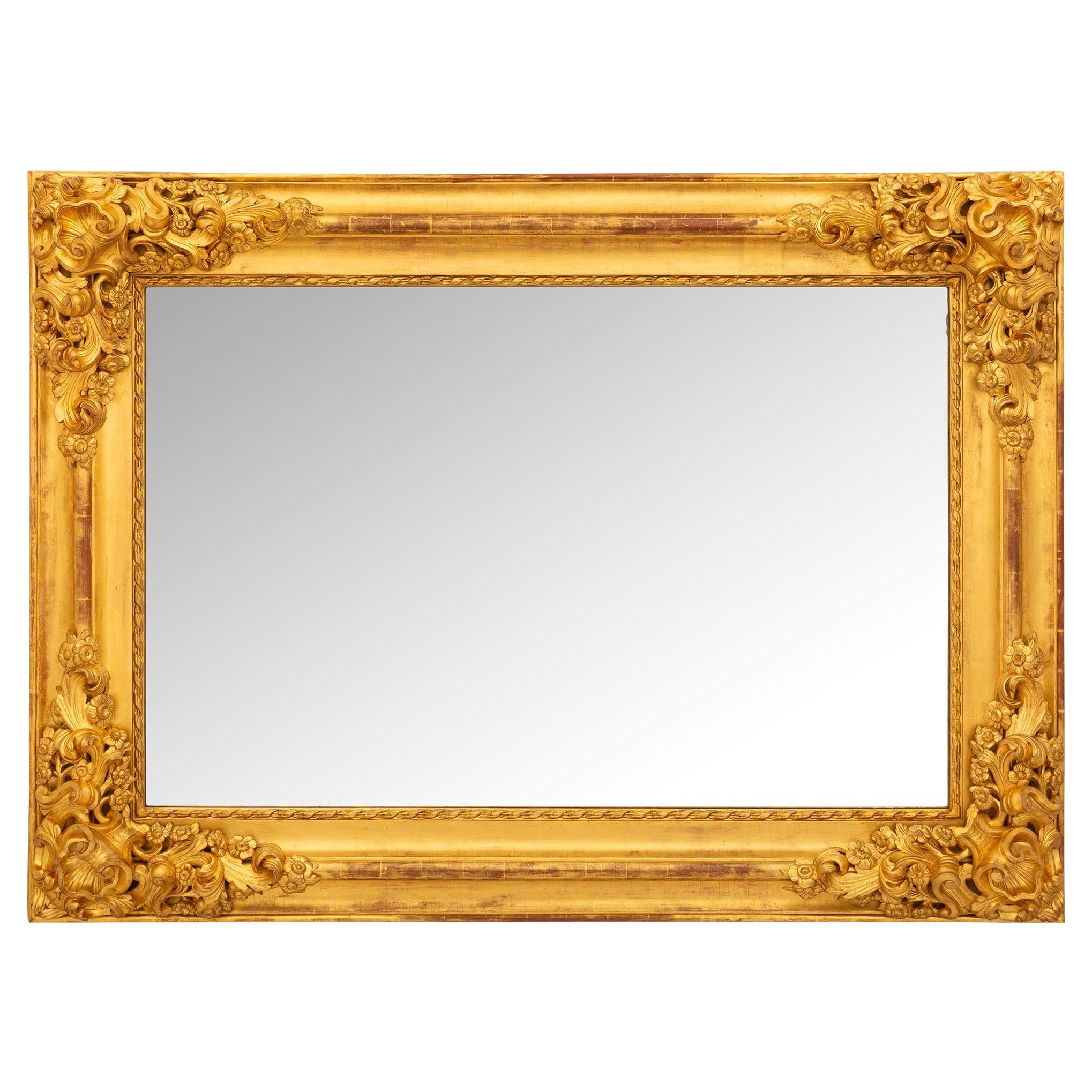 Specchio barocco italiano del XIX secolo in legno dorato