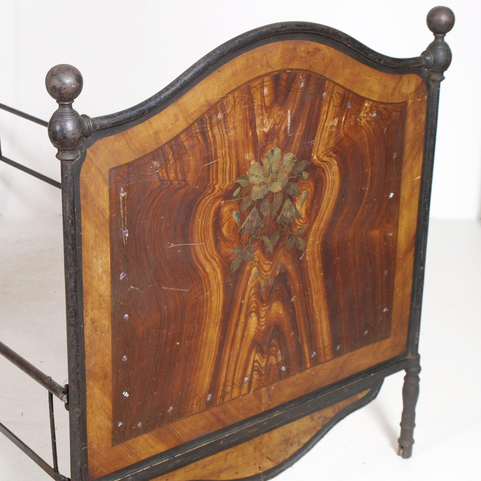 Italian 19th Century Bed Wrought Iron, Decorated with Mother of Pearl Scales For Sale 2