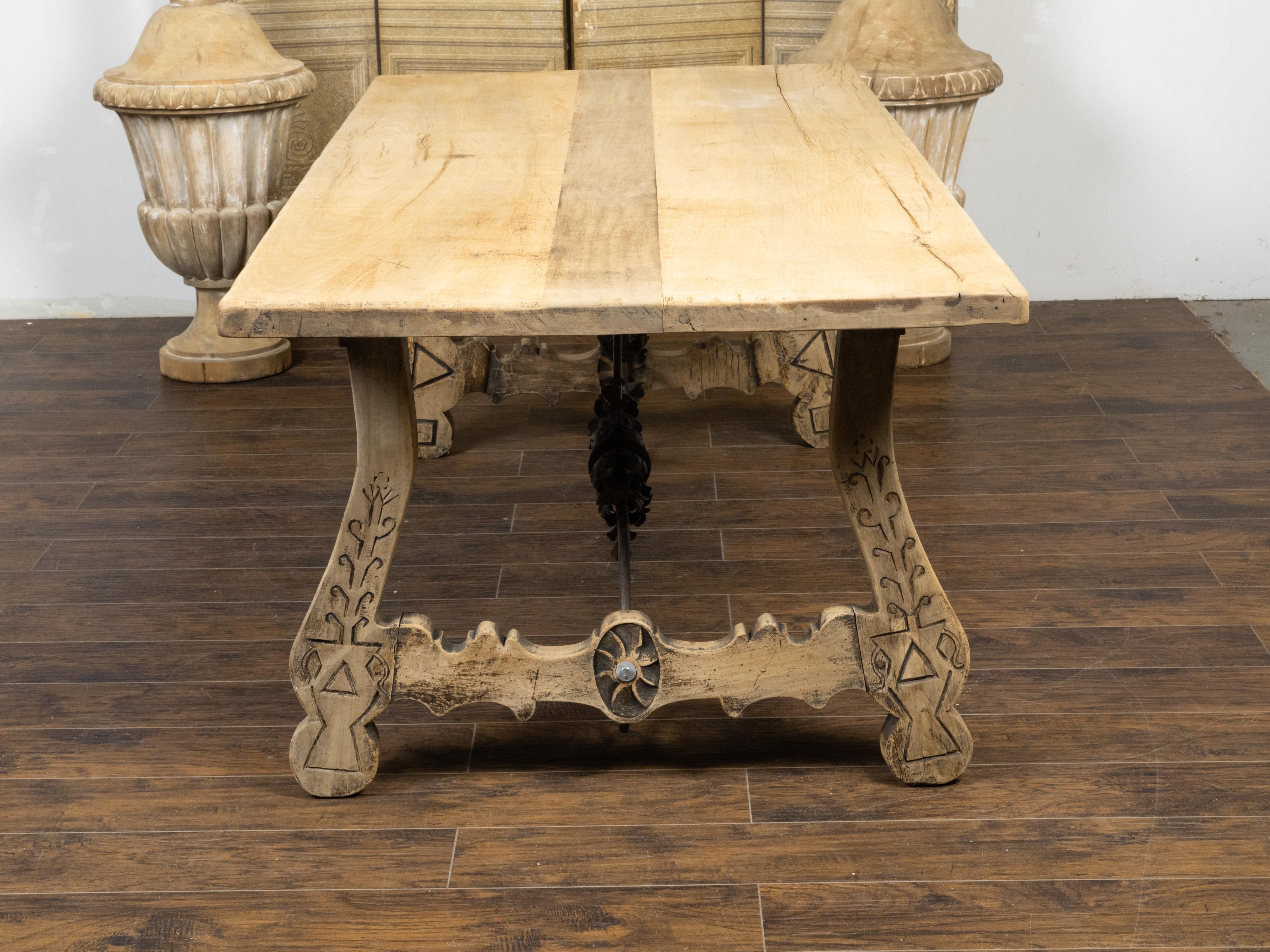 Italian 19th Century Bleached Oak Farm Table with Baroque Style Carved Base For Sale 1