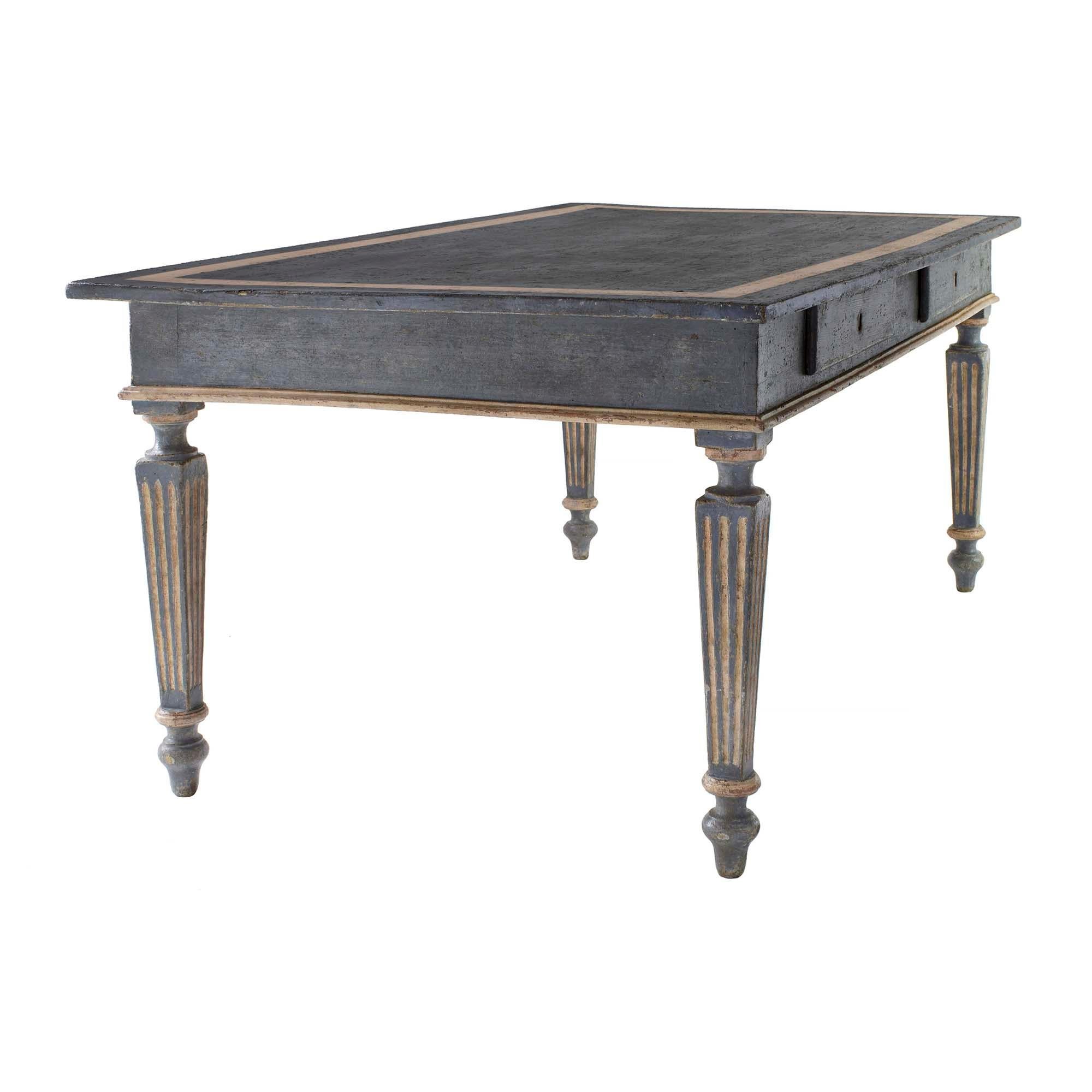 Italian 19th Century Blue Gray and Cream Color Patinated Tuscan Center Table In Good Condition For Sale In West Palm Beach, FL