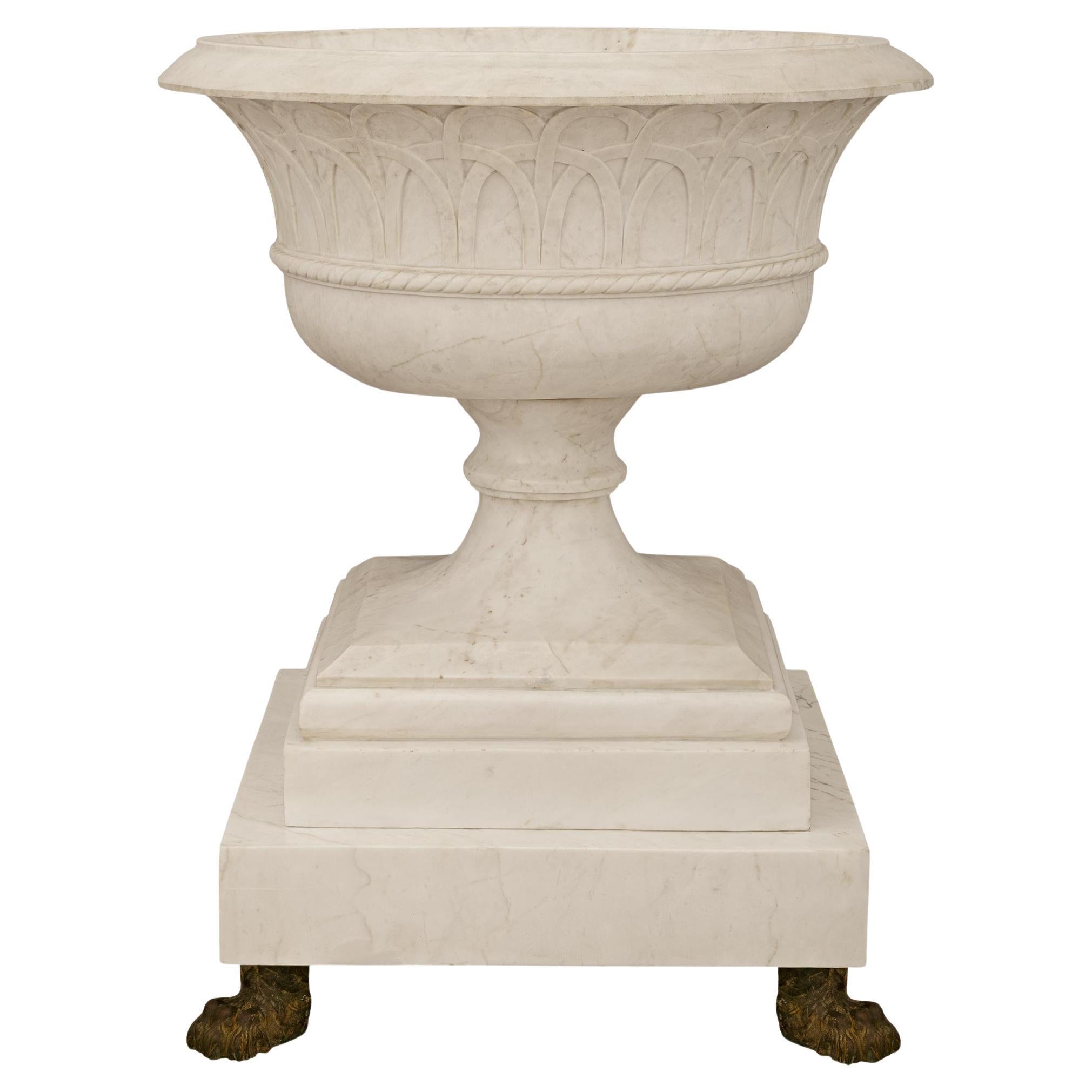 Jardinière/Fountaine italienne du 19ème siècle en marbre Botticino et bronze