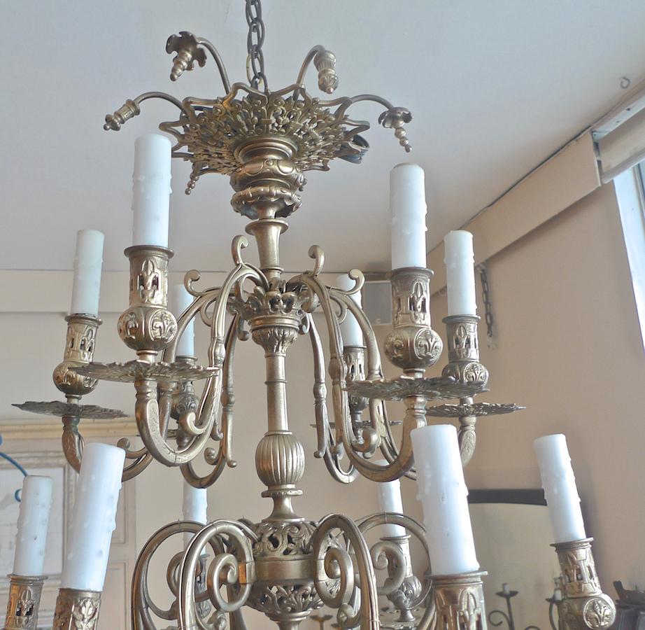 Hand-Painted Italian 19th Century Bronze Chandelier with Two Tiers and Twelve-Light