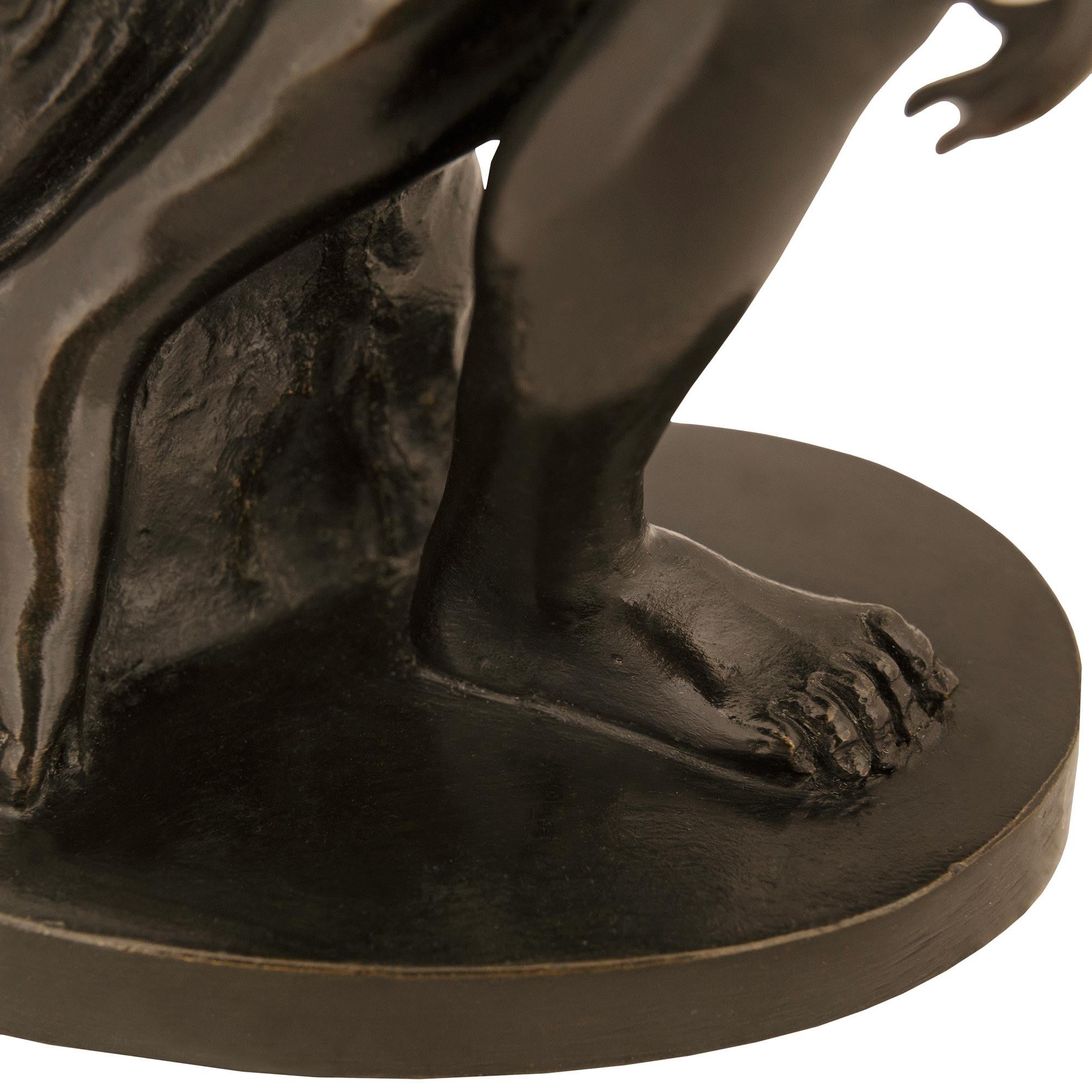Italian 19th century Bronze statue of The Discus Thrower For Sale 3