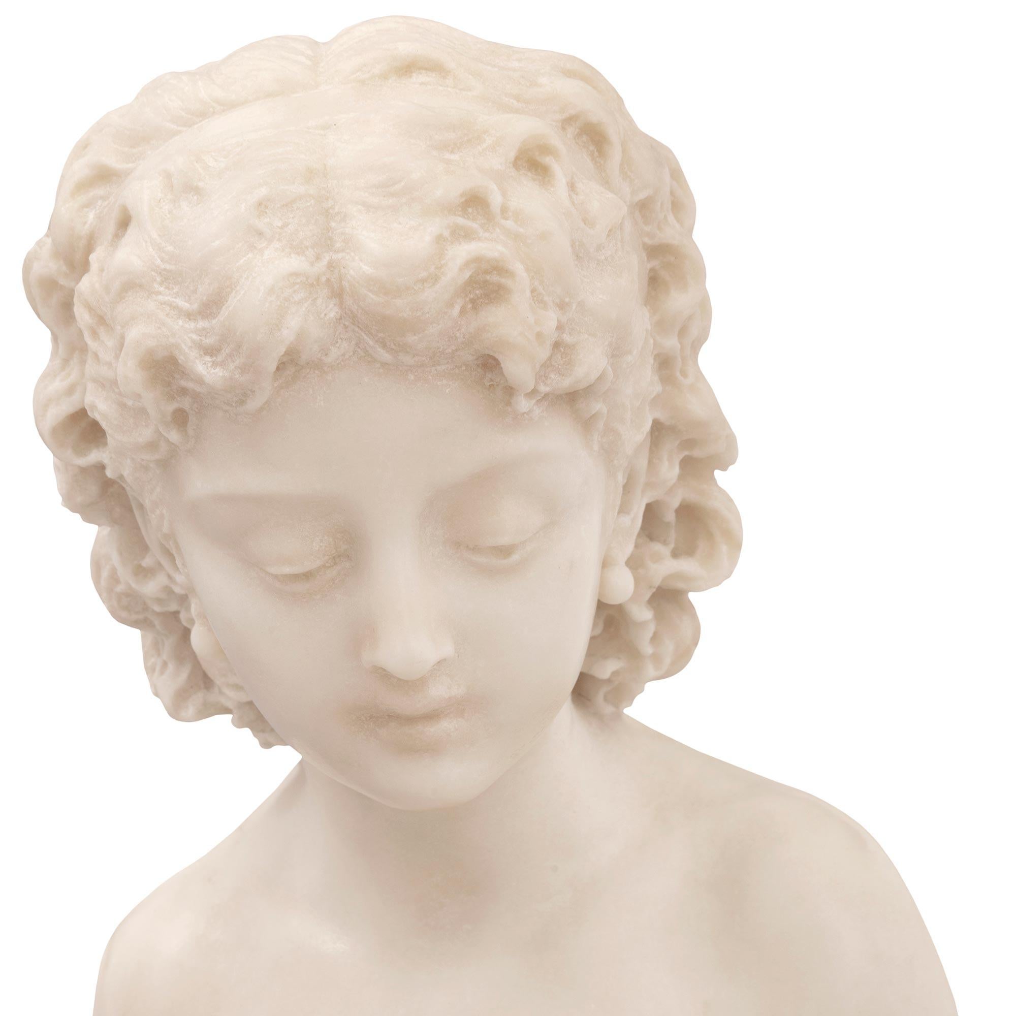 Italian 19th Century Carrara Marble Statue of a Young Girl For Sale 1