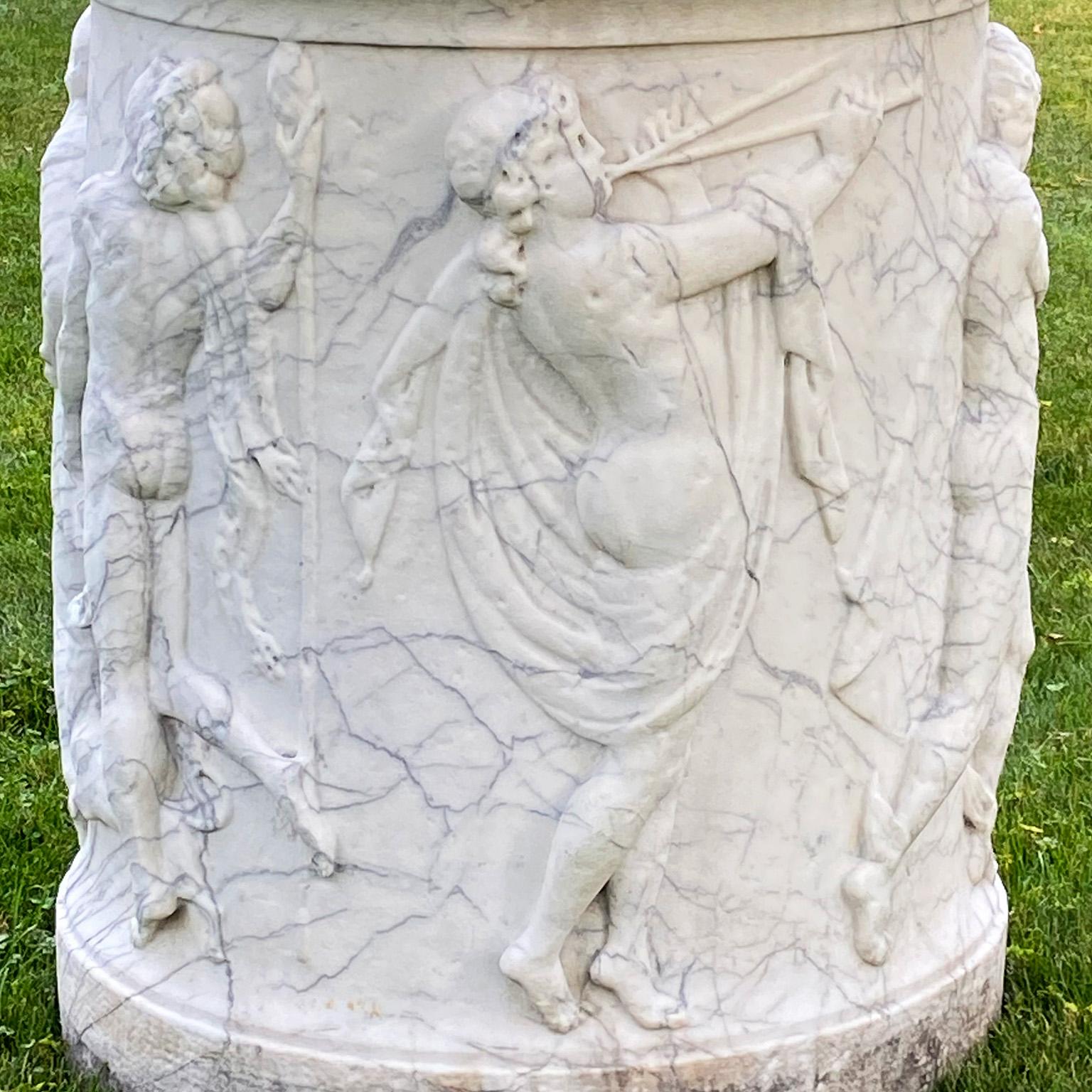 Mid-19th Century Italian 19th-Century Carved Marble Wellhead