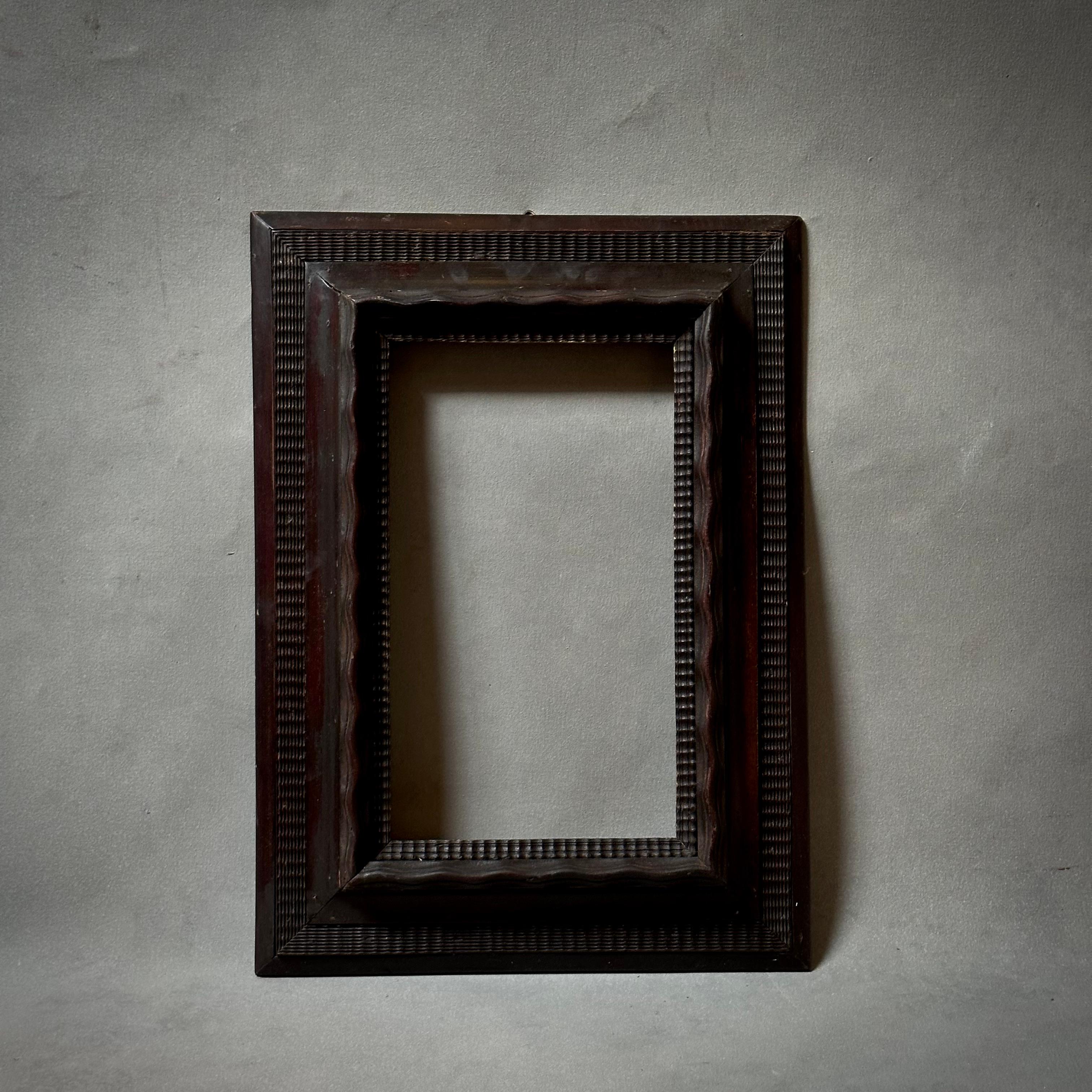 Italian 19th Century Carved Wood Frame In Good Condition For Sale In Los Angeles, CA