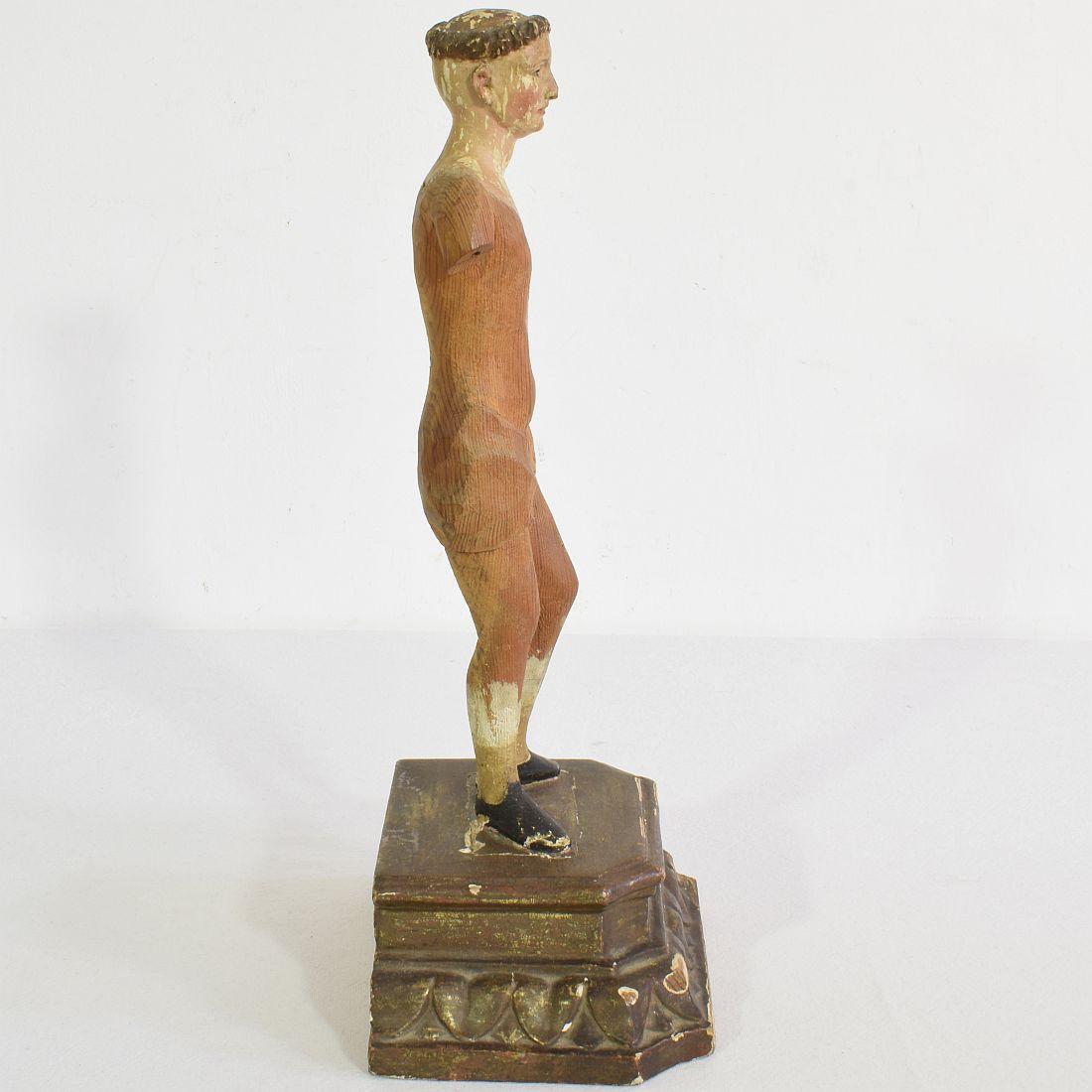 Figura di santo in legno intagliato del XIX secolo In condizioni buone in vendita a Buisson, FR