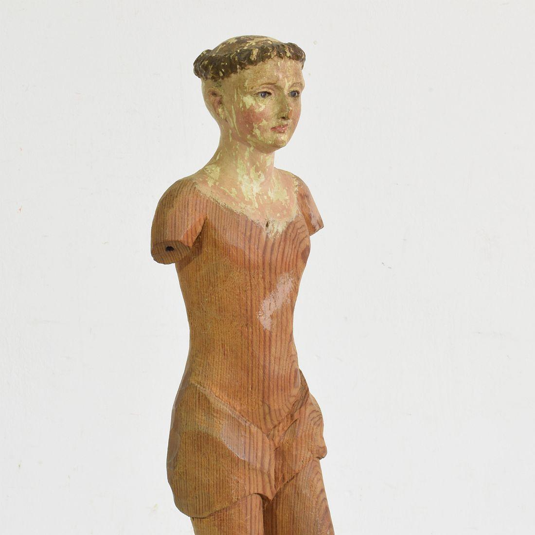 Figure de saint italienne en bois sculpté du 19ème siècle en vente 2