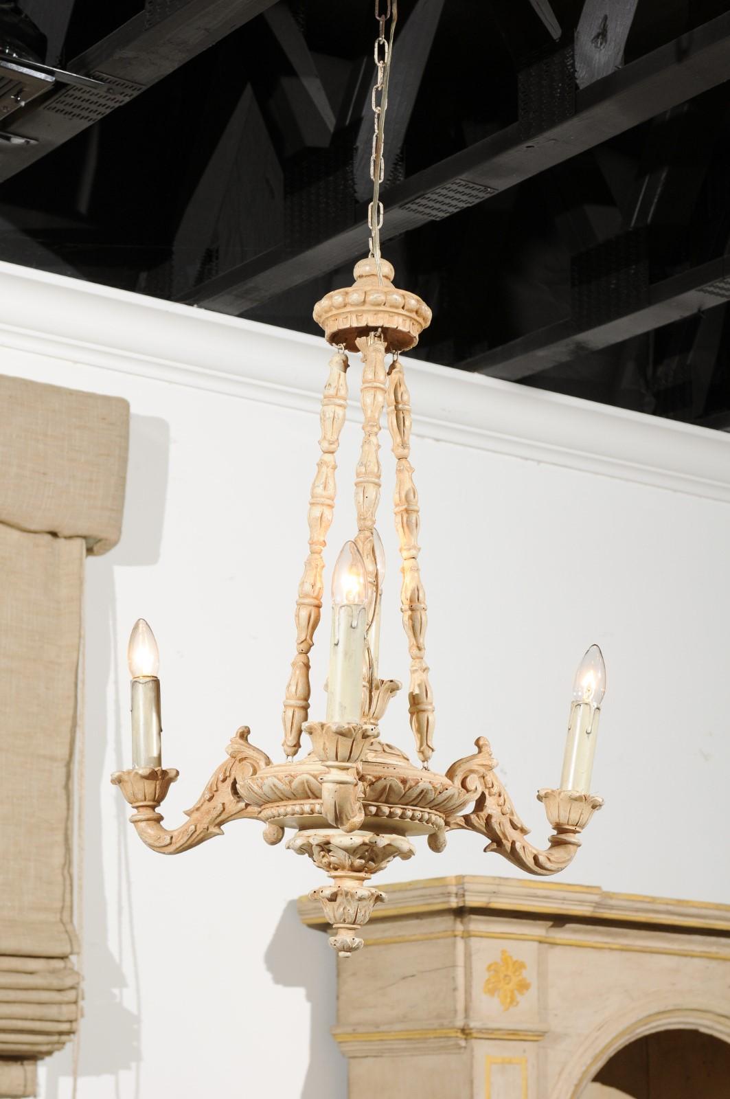 Italian 19th Century Carved Wooden Three-Light Chandelier with Scrolling Arms 6