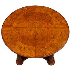 Table centrale circulaire italienne du 19ème siècle avec marqueterie