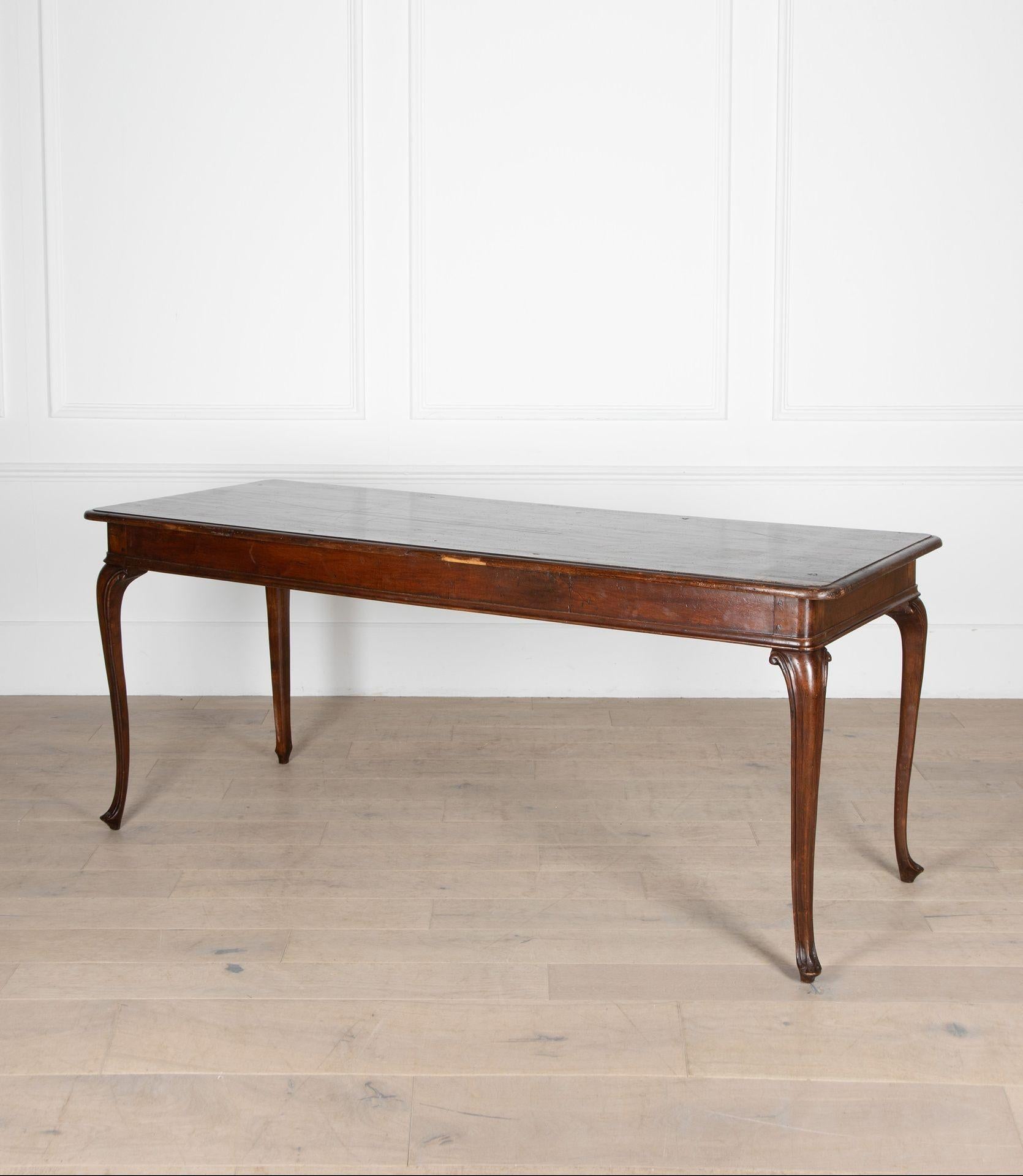 Walnut 19th Century Italian Dining Table For Sale
