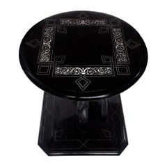 Italienischer Beistelltisch mit Intarsien aus Ebenholz und Knochen aus dem 19.