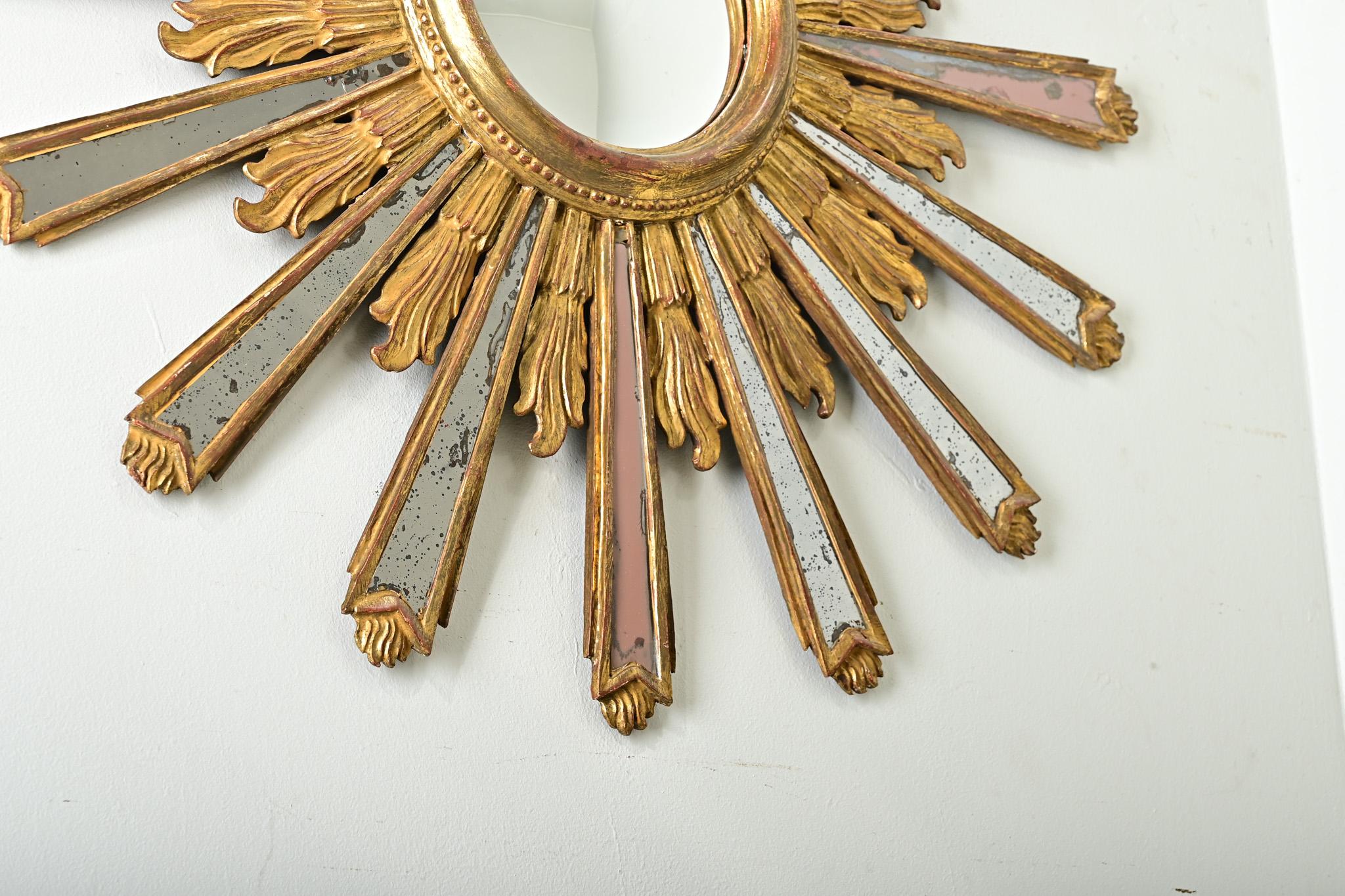 Miroir italien du 19ème siècle en forme d'étoile dorée en vente 4