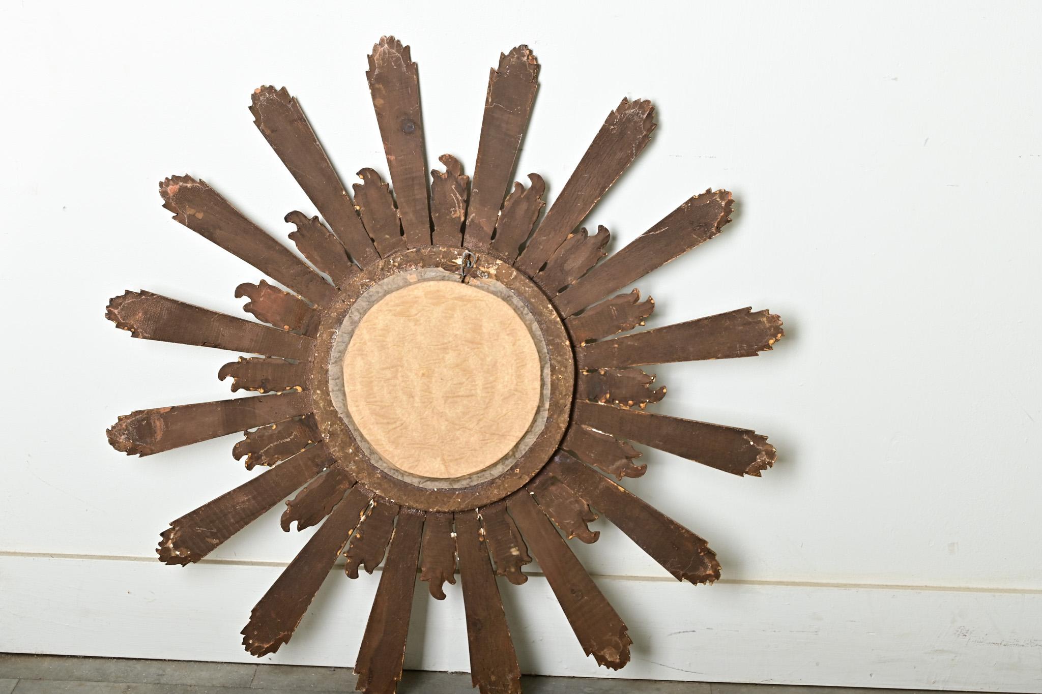Miroir italien du 19ème siècle en forme d'étoile dorée en vente 6