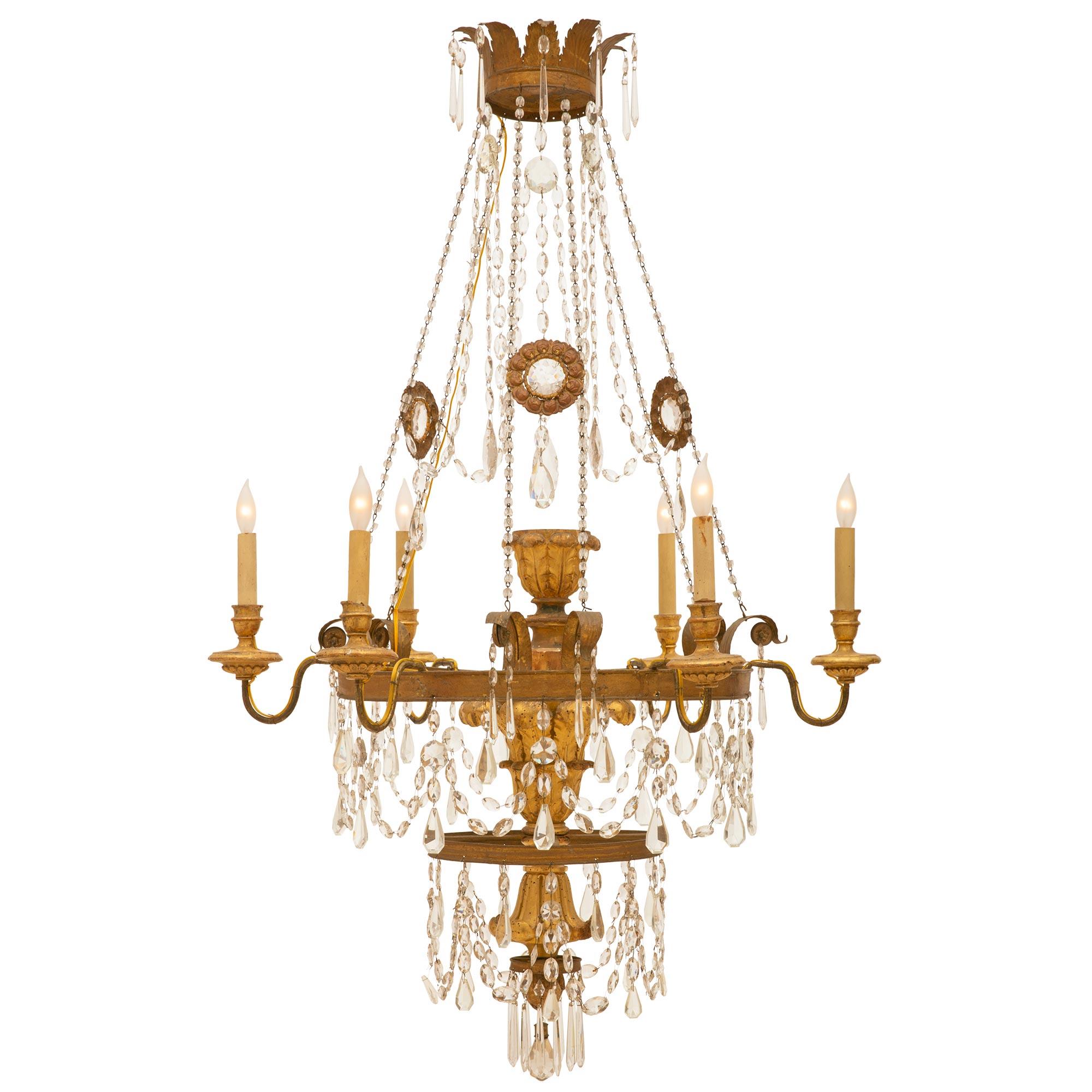 Italian 19th Century Giltwood and Crystal Chandelier