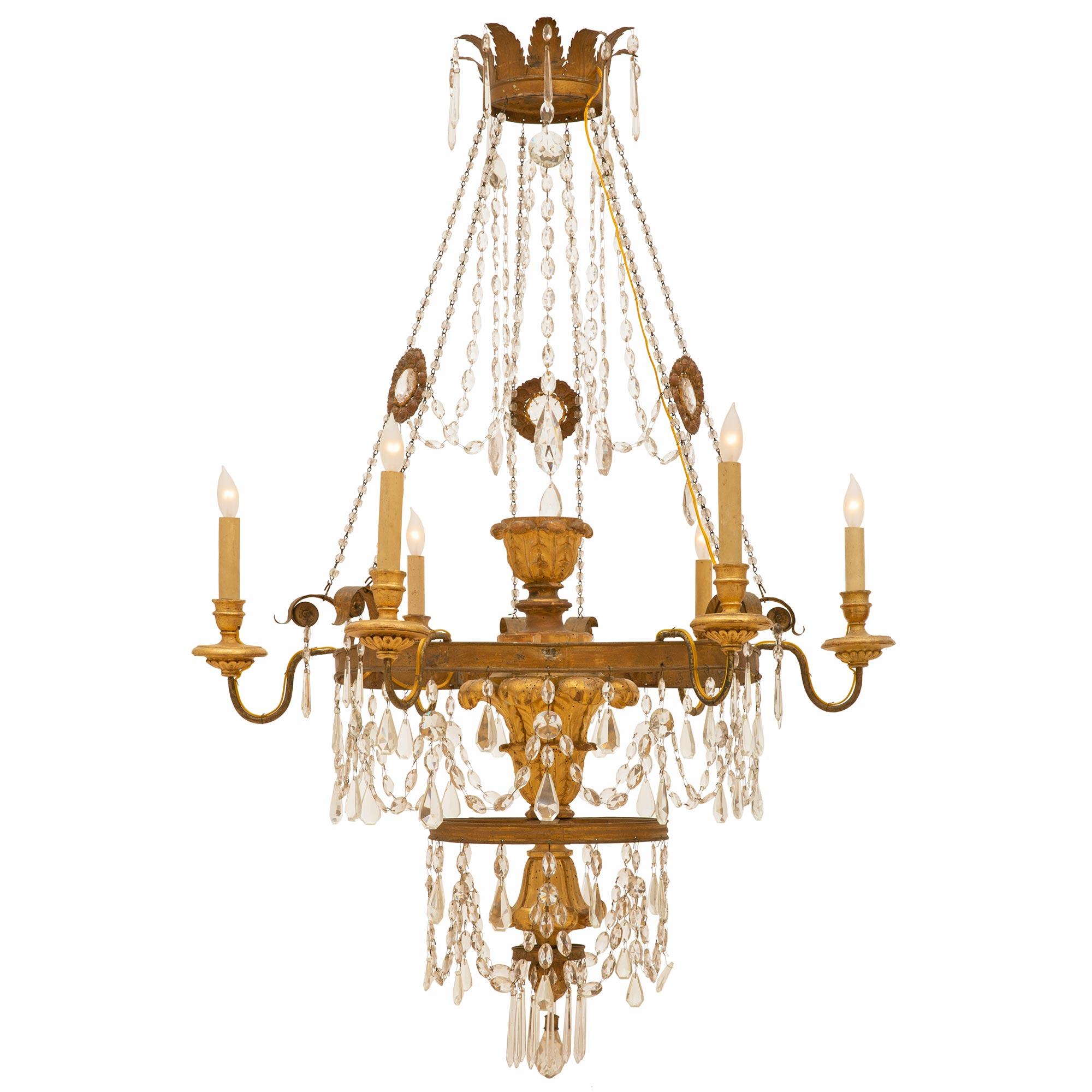 Italian 19th Century Giltwood and Crystal Chandelier In Good Condition For Sale In West Palm Beach, FL