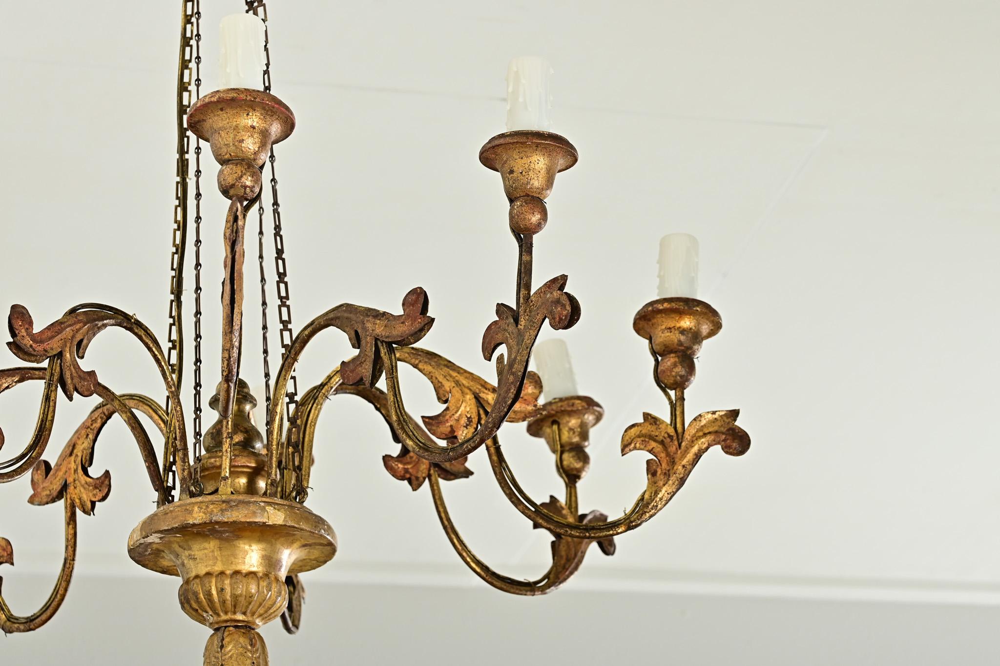 Italian 19th Century Giltwood Chandelier For Sale 10