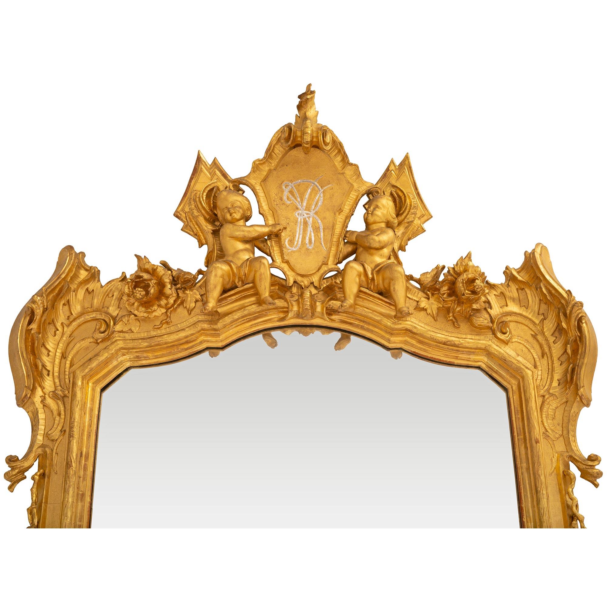 Console et miroir italiennes en bois doré du XIXe siècle en vente 1
