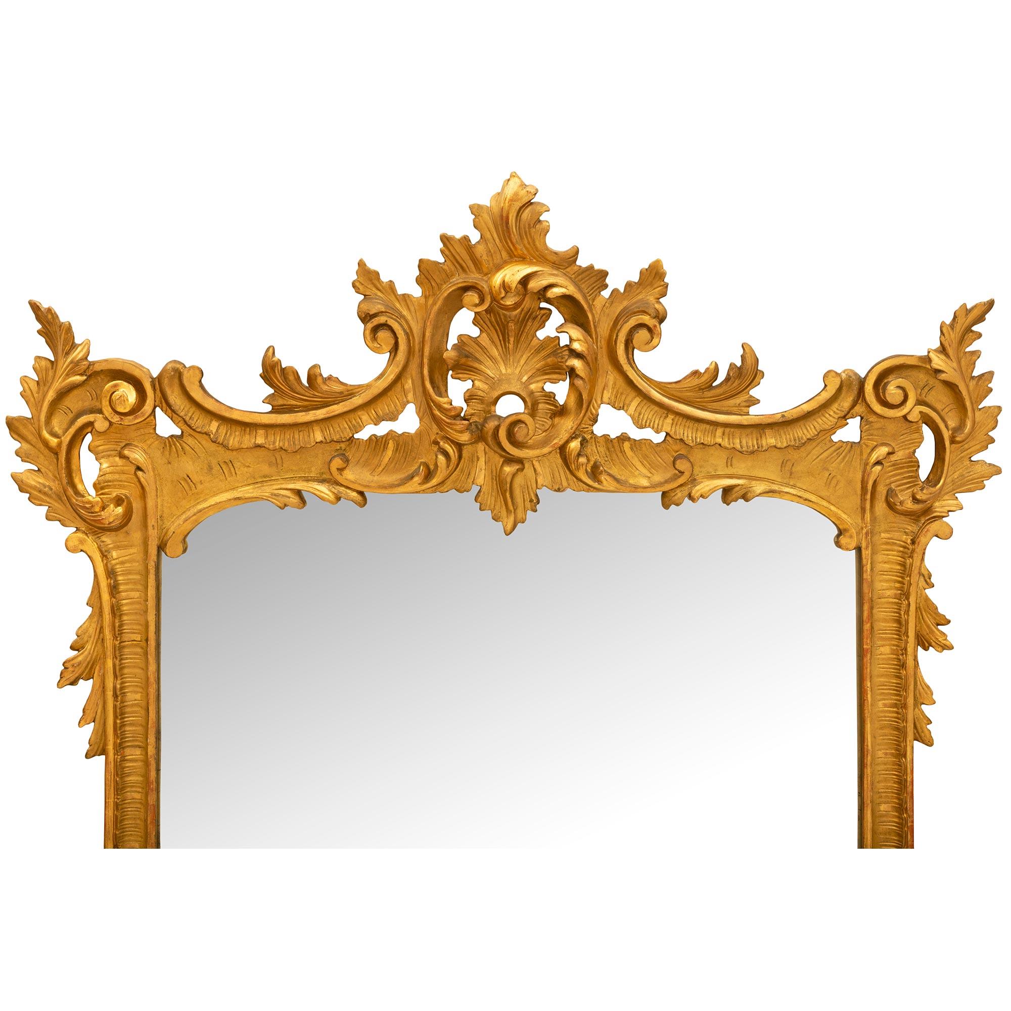  Miroir italien en bois doré du XIXe siècle en vente 1