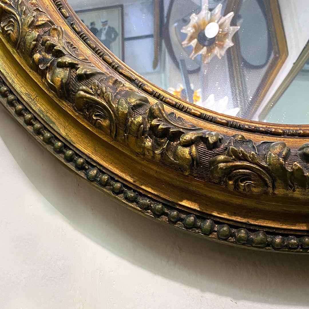 Mid-19th Century Italian 19th Century Glided Oval Mirrors with Gold Leaf, 1900s For Sale